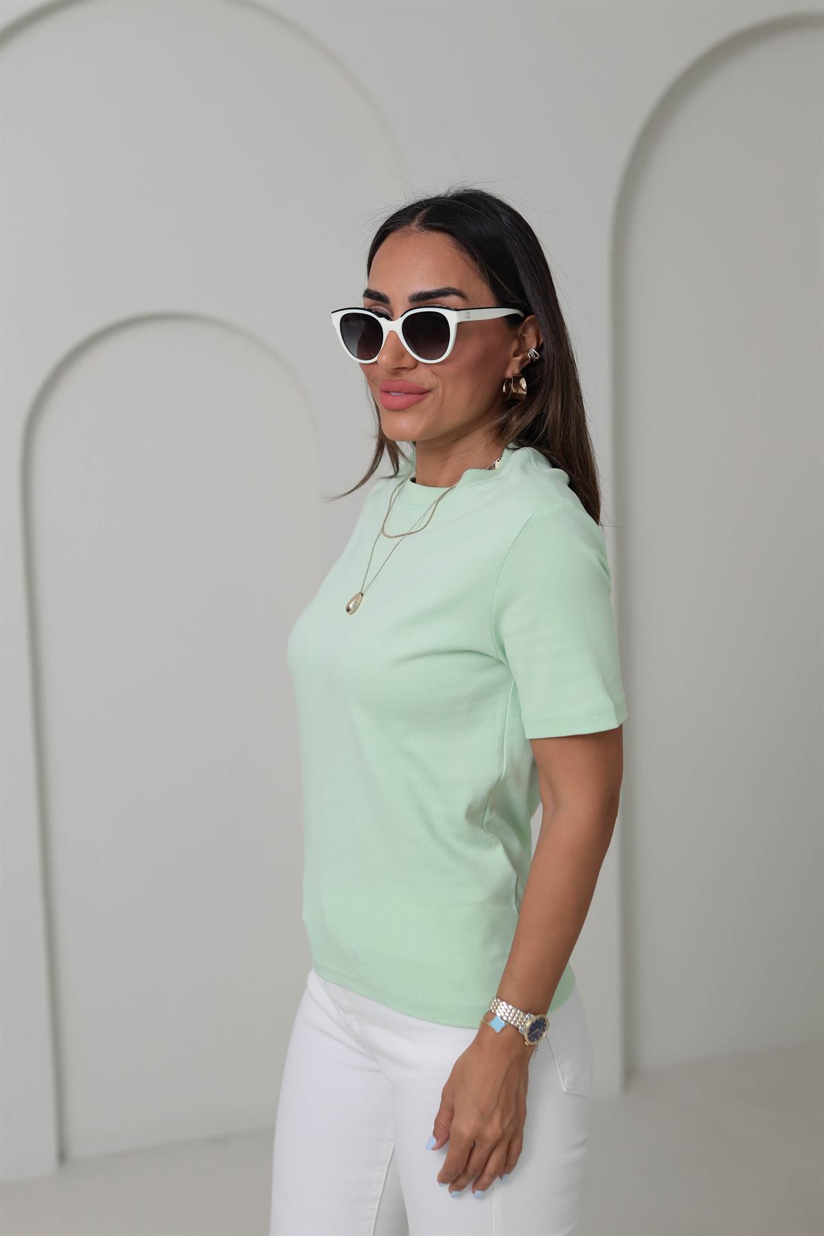 1075 Bisiklet Yaka Pamuklu Basic Tshirt MİNT