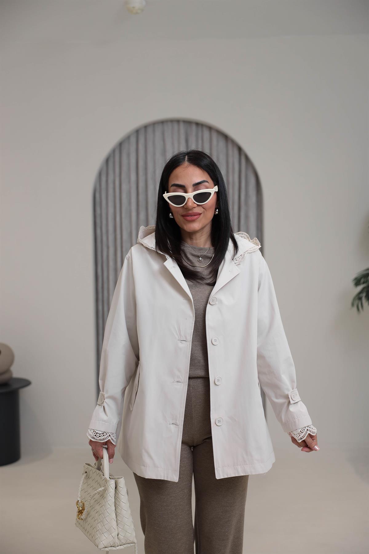 9719 Güpür Detay Teknik Kumaş Trençkot TAŞ