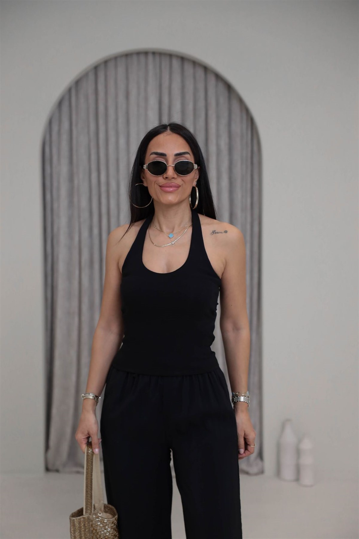 1052 Boyundan Geçmeli Pamuklu Top SİYAH