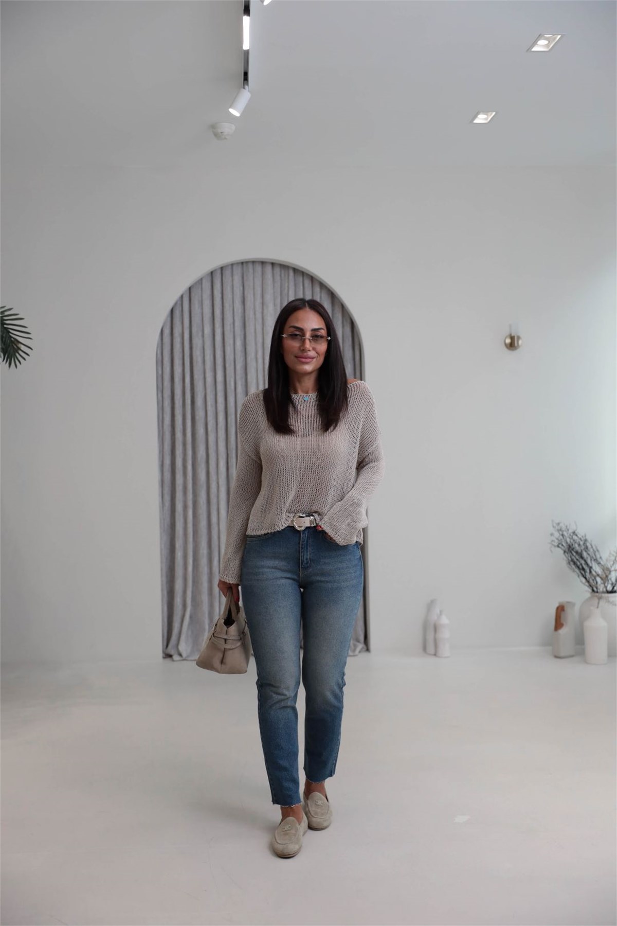 8741 Kayık Yaka Ajurlu Triko Bluz TAŞ