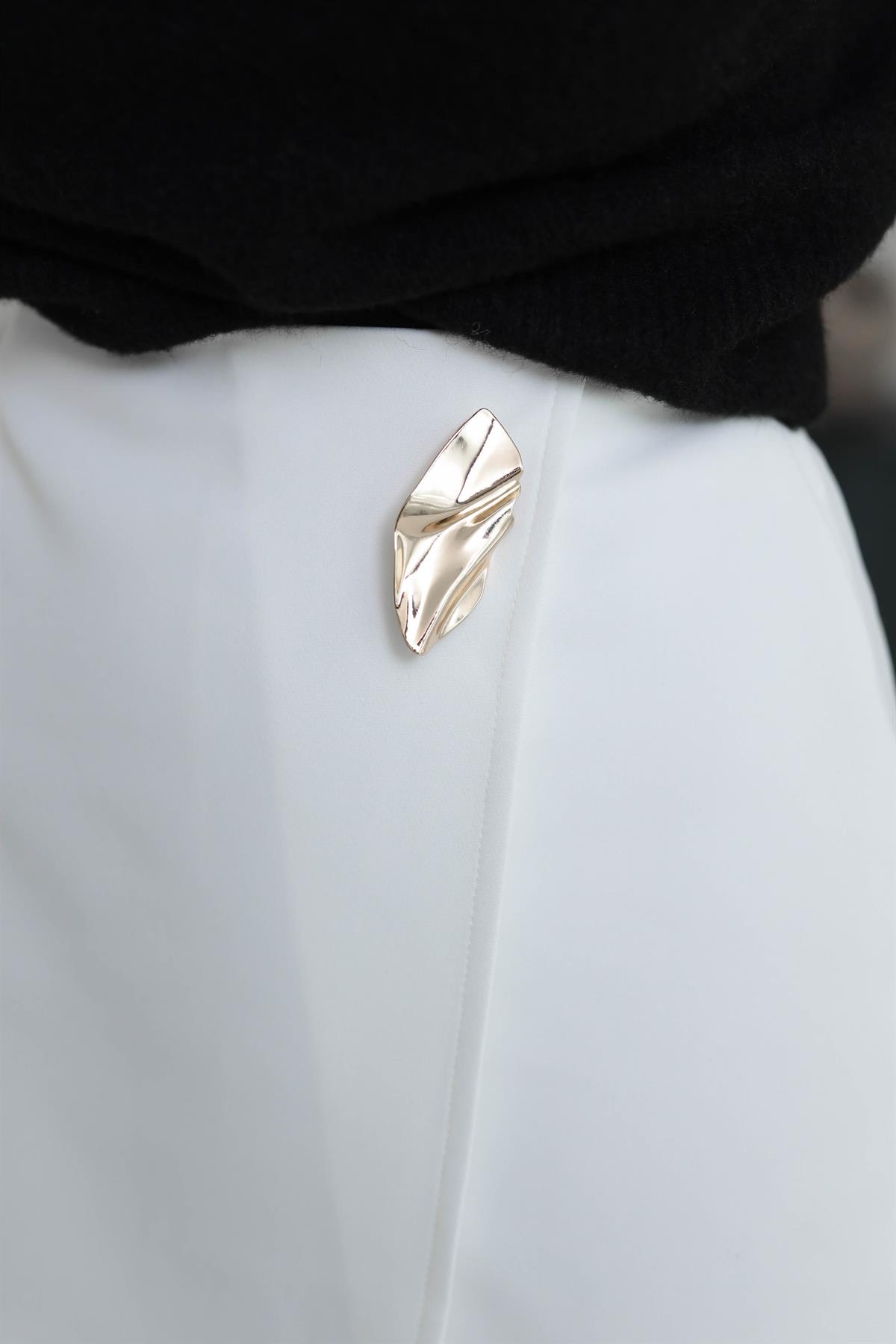 219 Gold Toka Detaylı Şort Etek EKRU