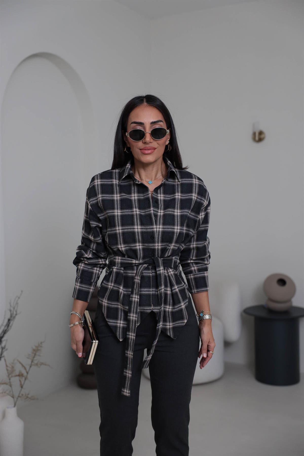 6997 Vatkalı Bağlama Detaylı Gömlek SİYAH