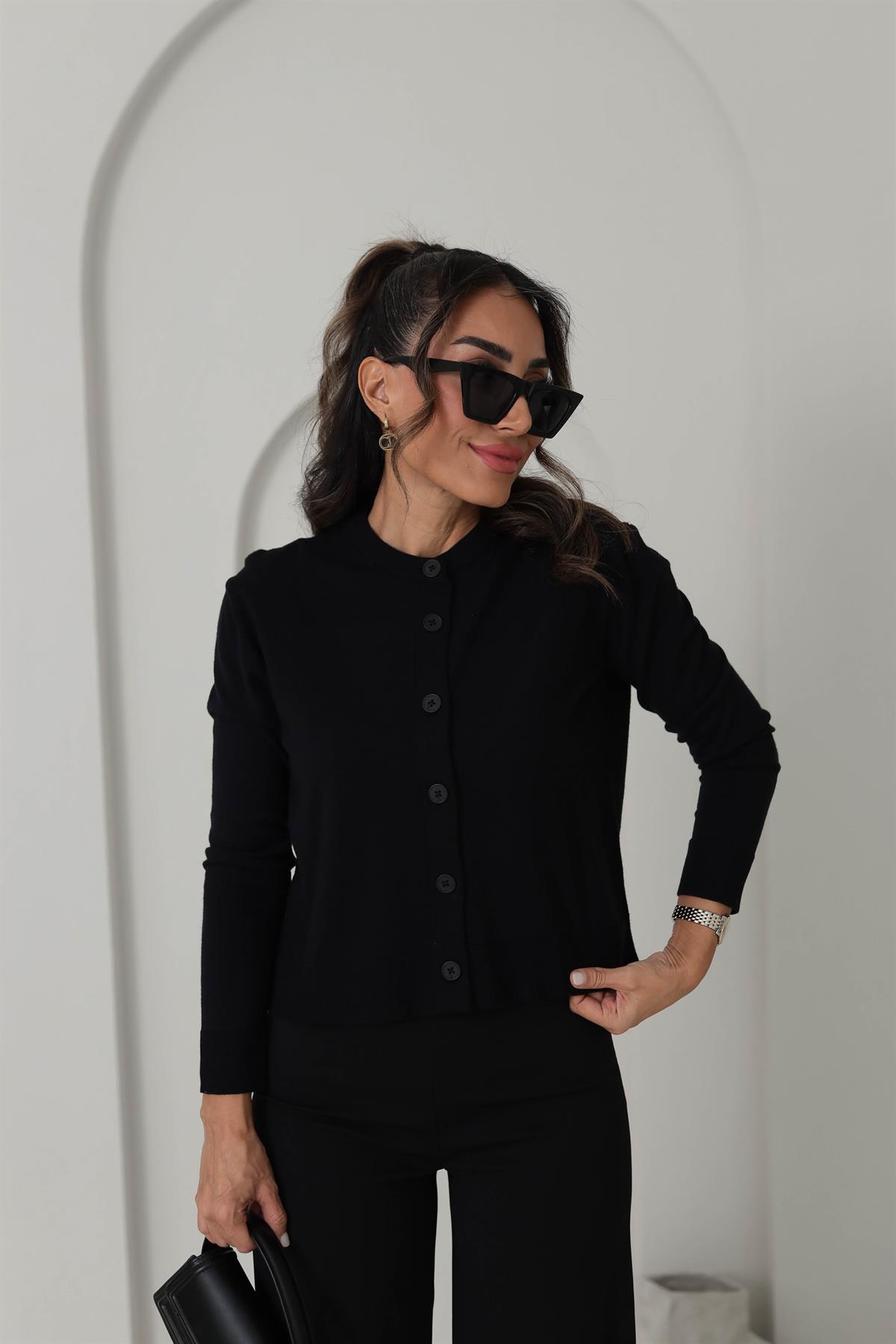 24058 Massi İpek Triko Düğmeli Hırka SİYAH
