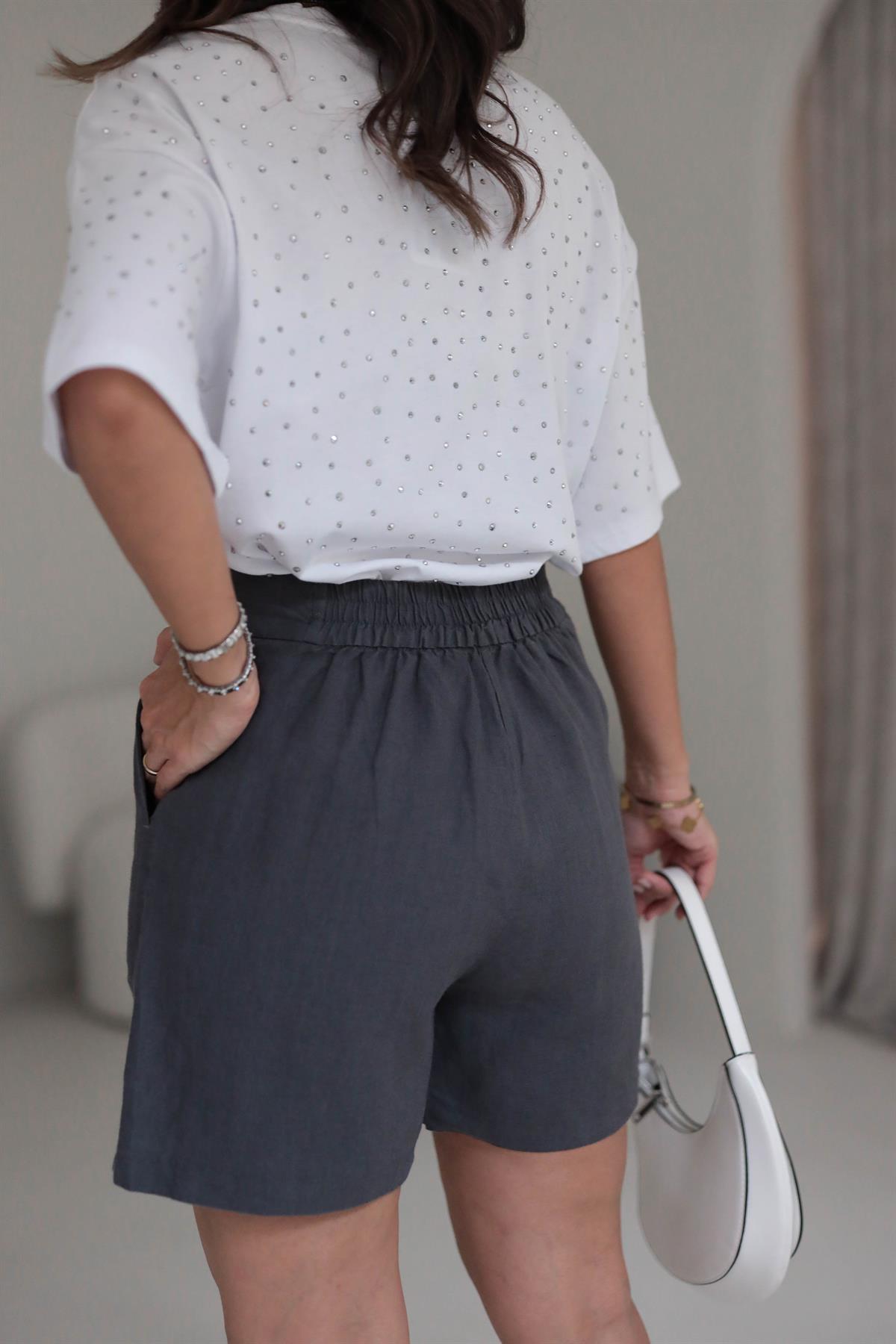 6211 Ham Keten Şort