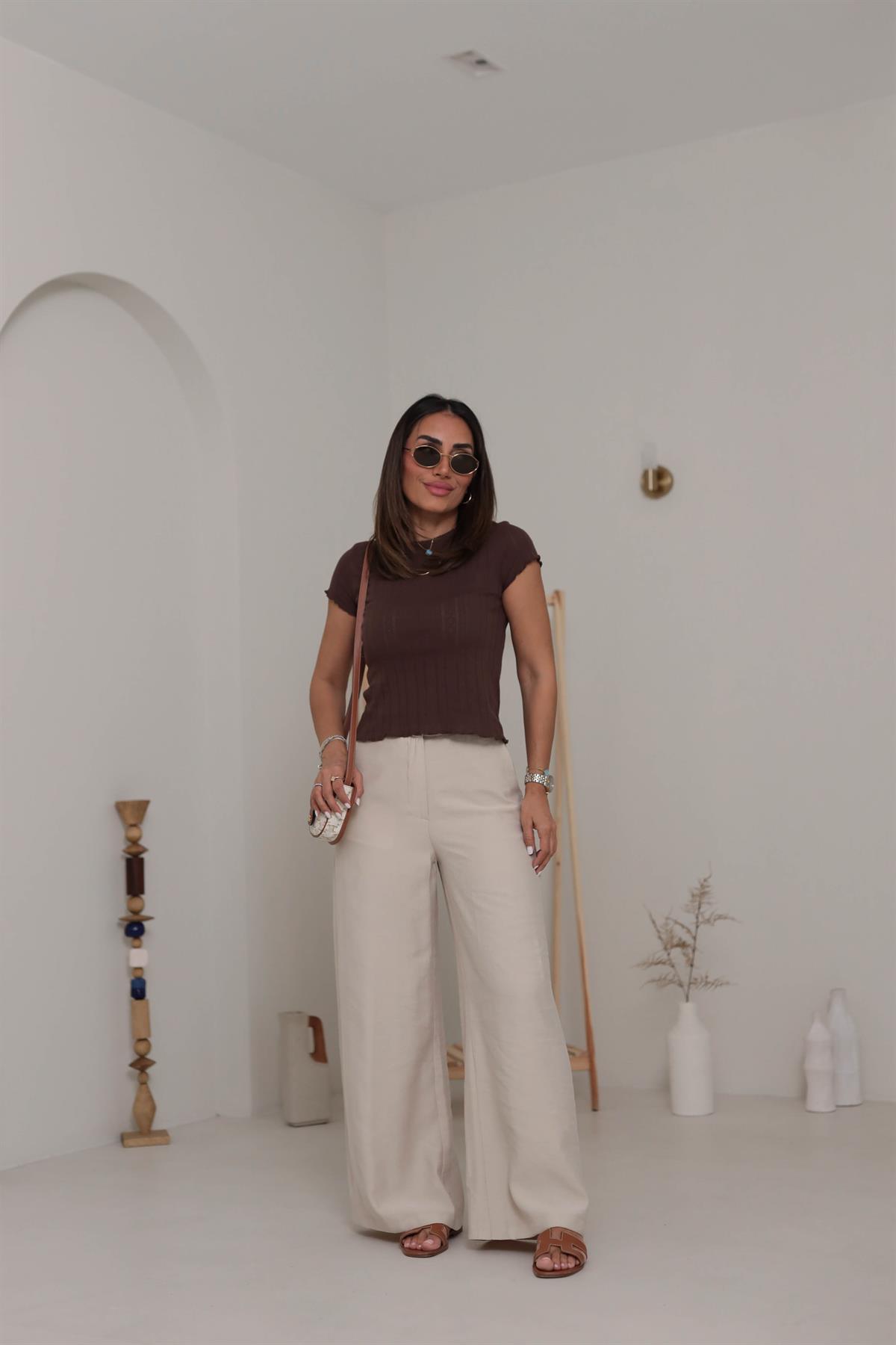 1834 Yaka İşlemeli Kısa Kol Tshirt KAHVE