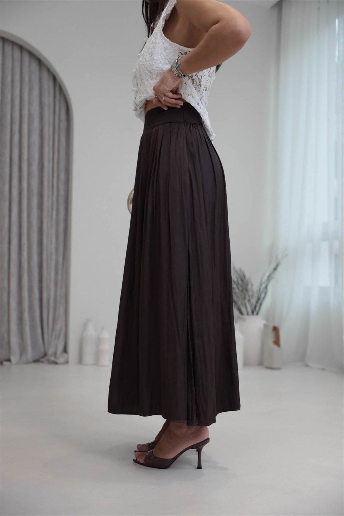 8120 Pileli Maxi Tok Saten Etek KAHVE