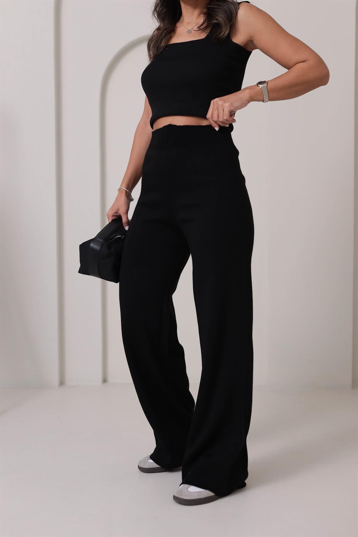 0003 Bol Kalıp Bel Lastikli Triko Pantolon SİYAH