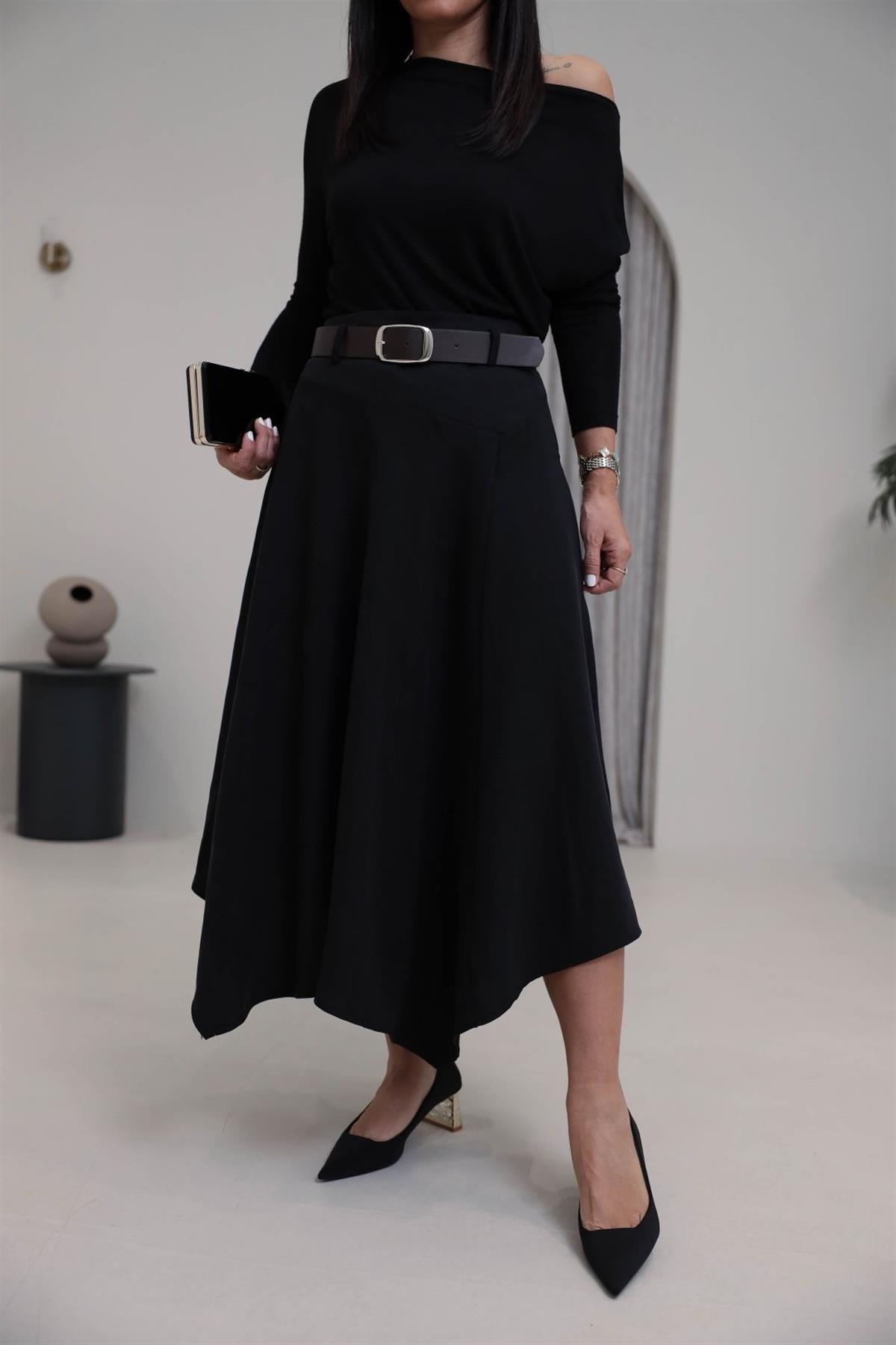 0670 Asimetrik Dikiş Detay Kemerli Kloş Etek SİYAH