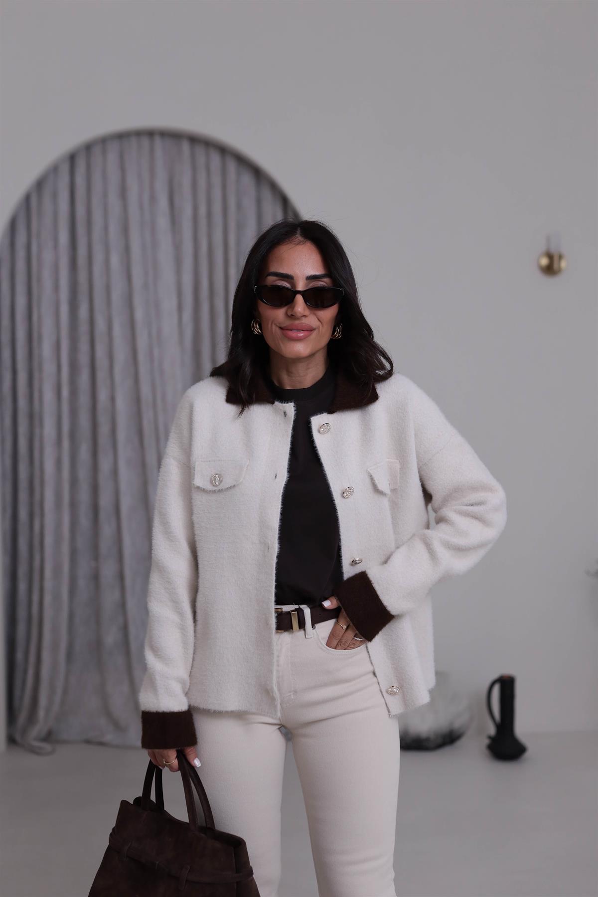 5259 Kontrastlı Polo Yaka Angora Ceket Hırka KREM