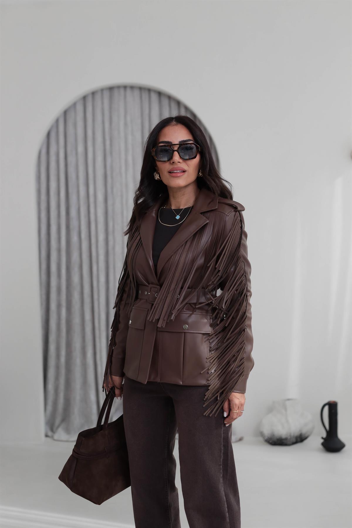 7650 Püsküllü Kemerli Deri Ceket KAHVE