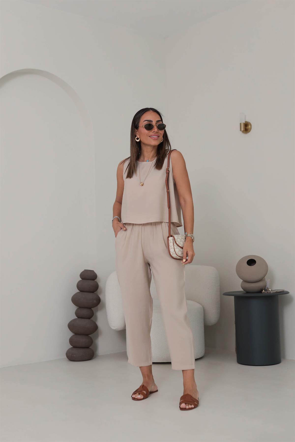 3089 Tencel Kumaş Kolsuz Takım TAŞ