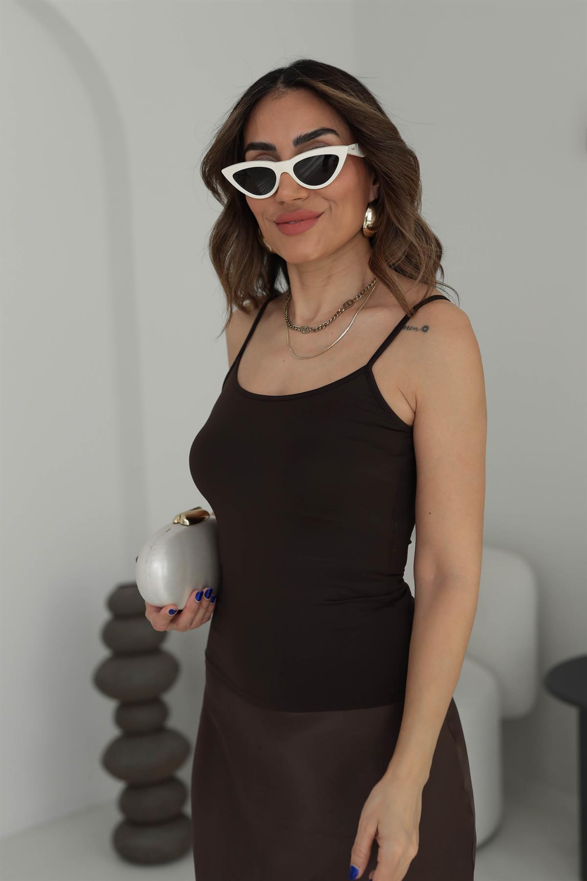 0901 İp Askılı Likralı Polyamid Atlet KAHVE