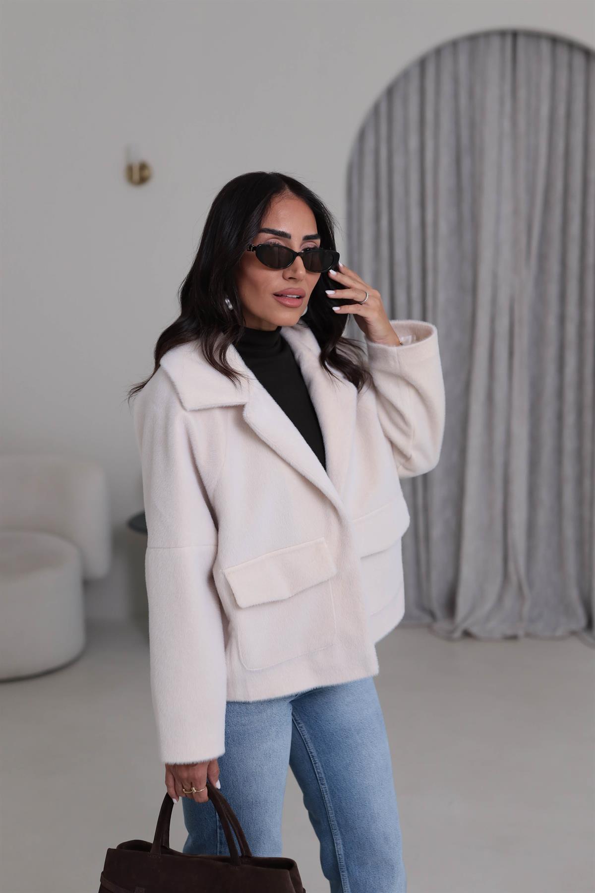 2731 Çıtçıtlı Cep Detaylı Alpaka Mont EKRU