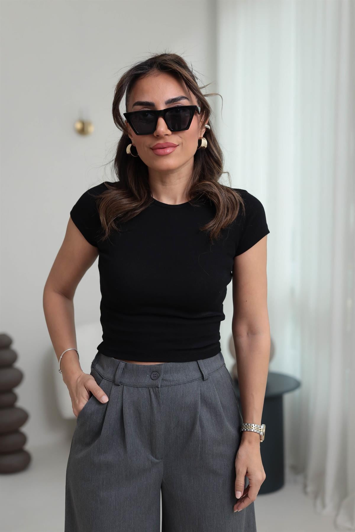 4173 Bisiklet Yaka Pamuklu Crop SİYAH