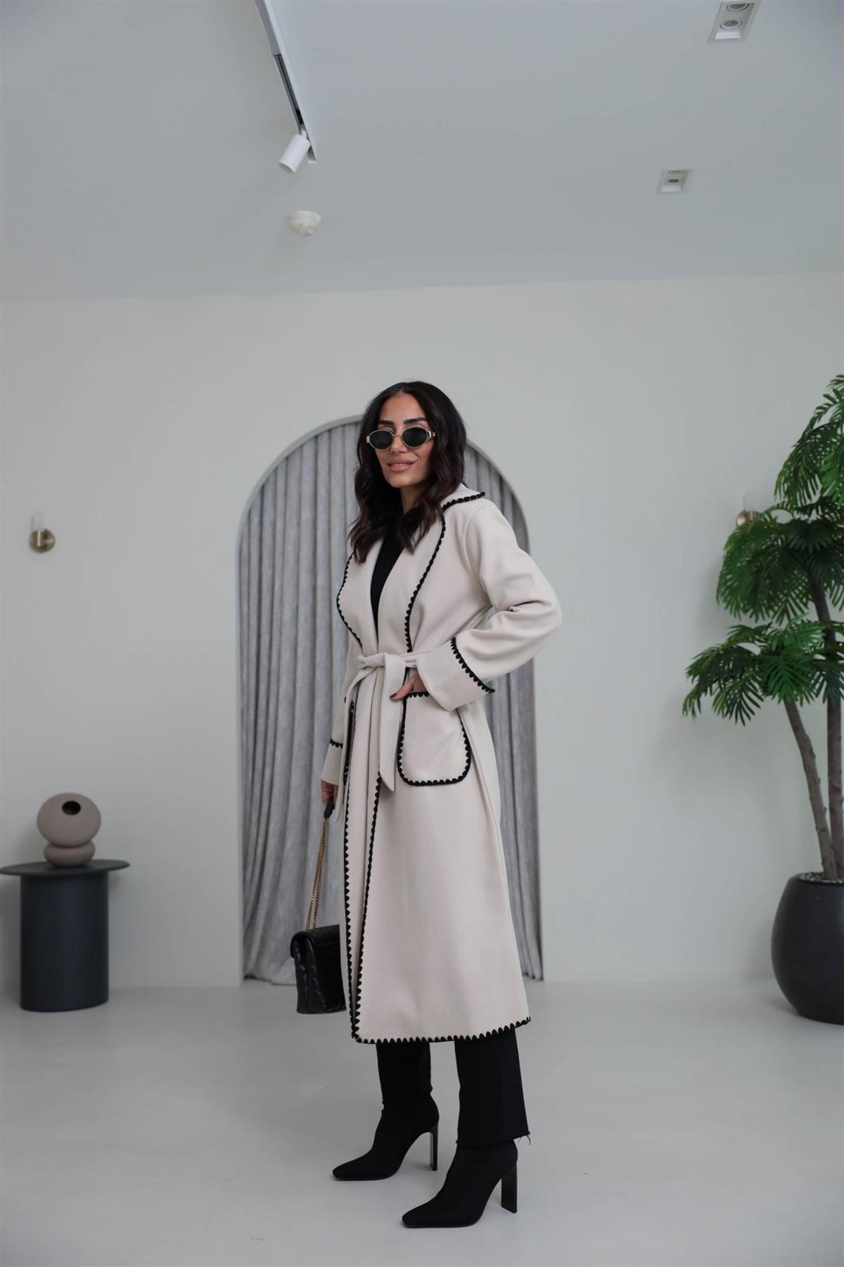 7636 Dikiş ve Cep  Detaylı Kuşaklı Kaban TAŞ