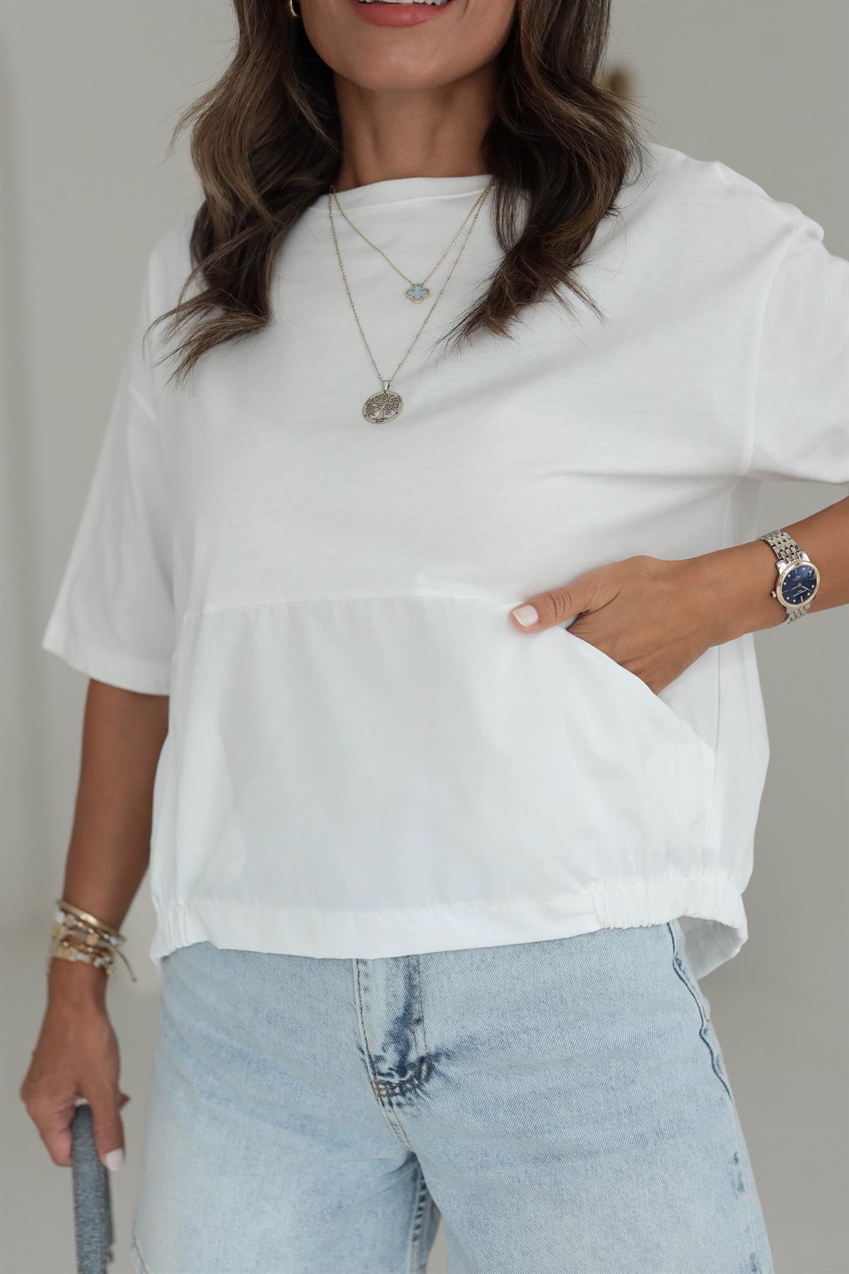 8678 Sırtı Düğmeli Poplin Kumaş Tshirt