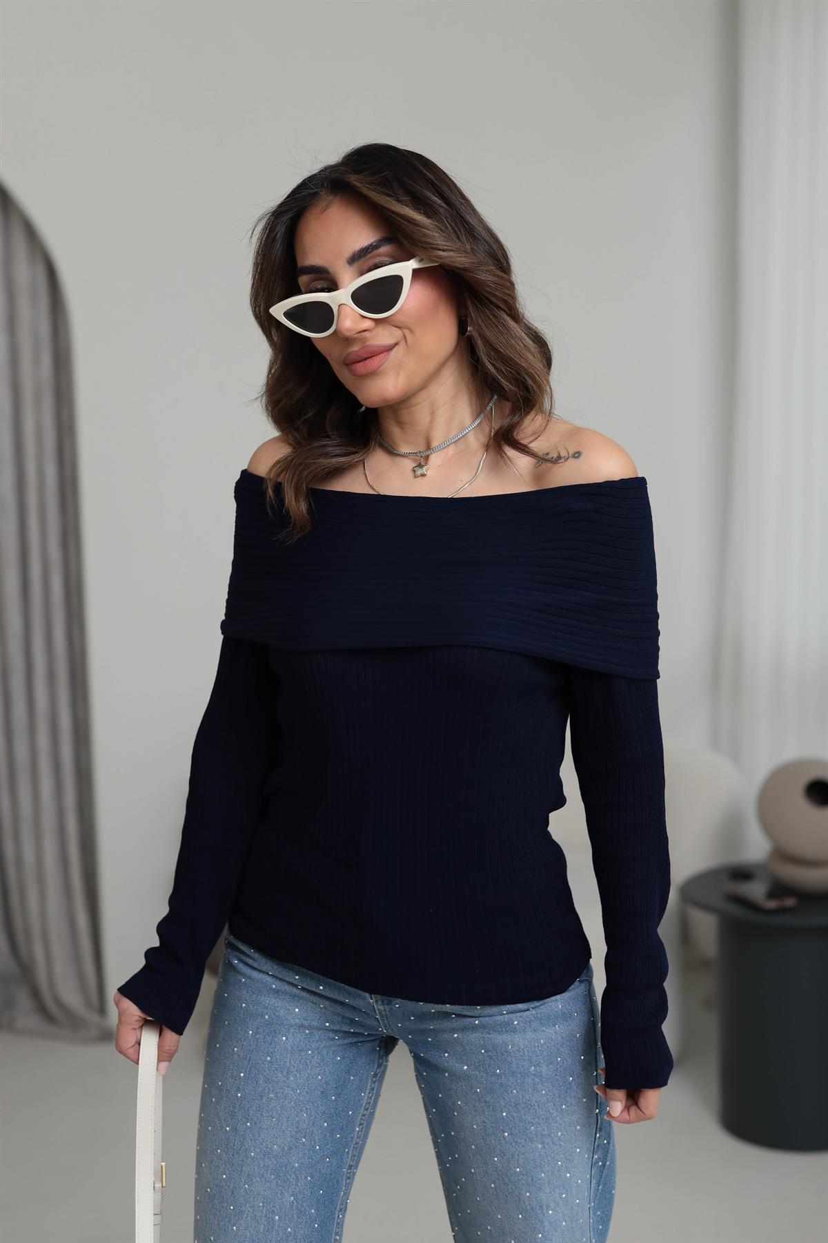 0340 Madonna Yaka Fitilli Mevsimlik Triko LACİVERT