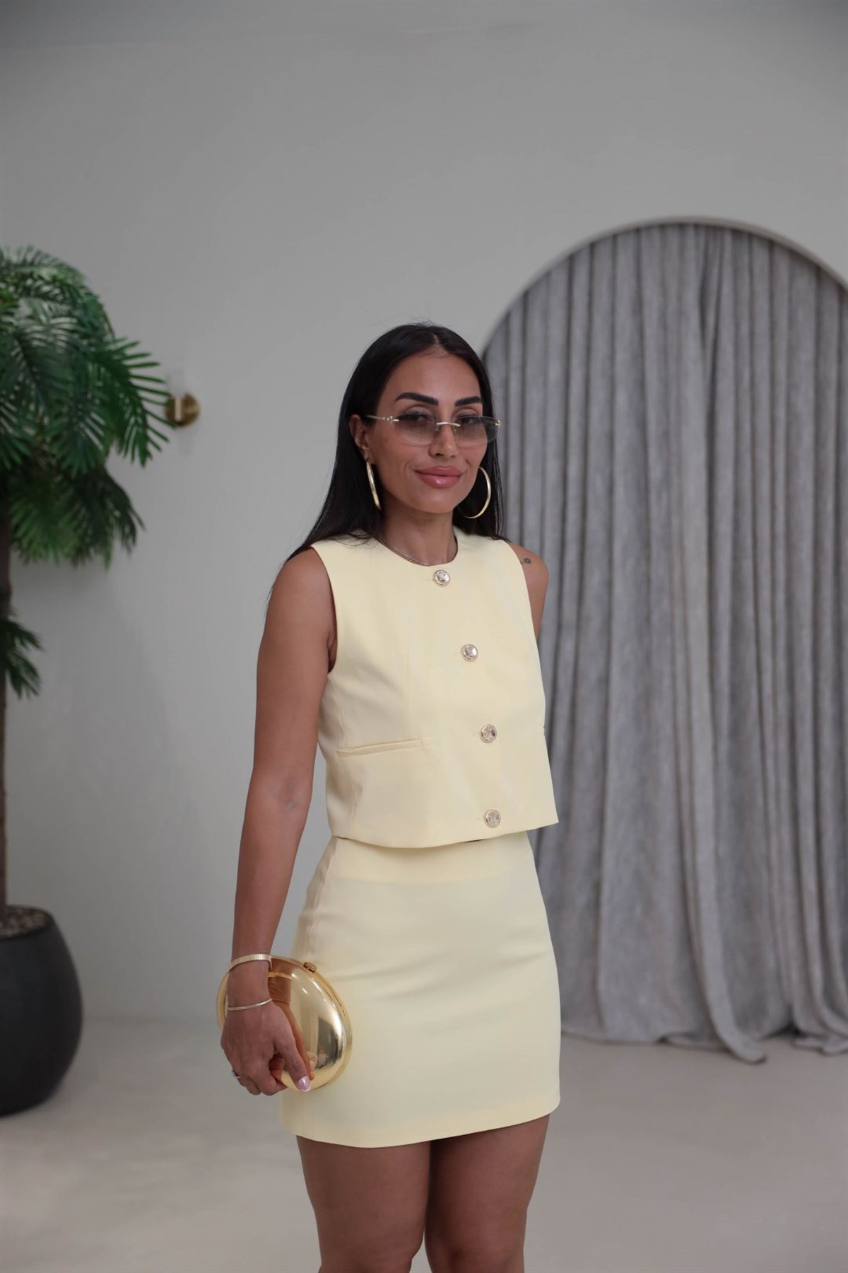 7357 Gold Düğmeli Yelek Etek Takım SARI