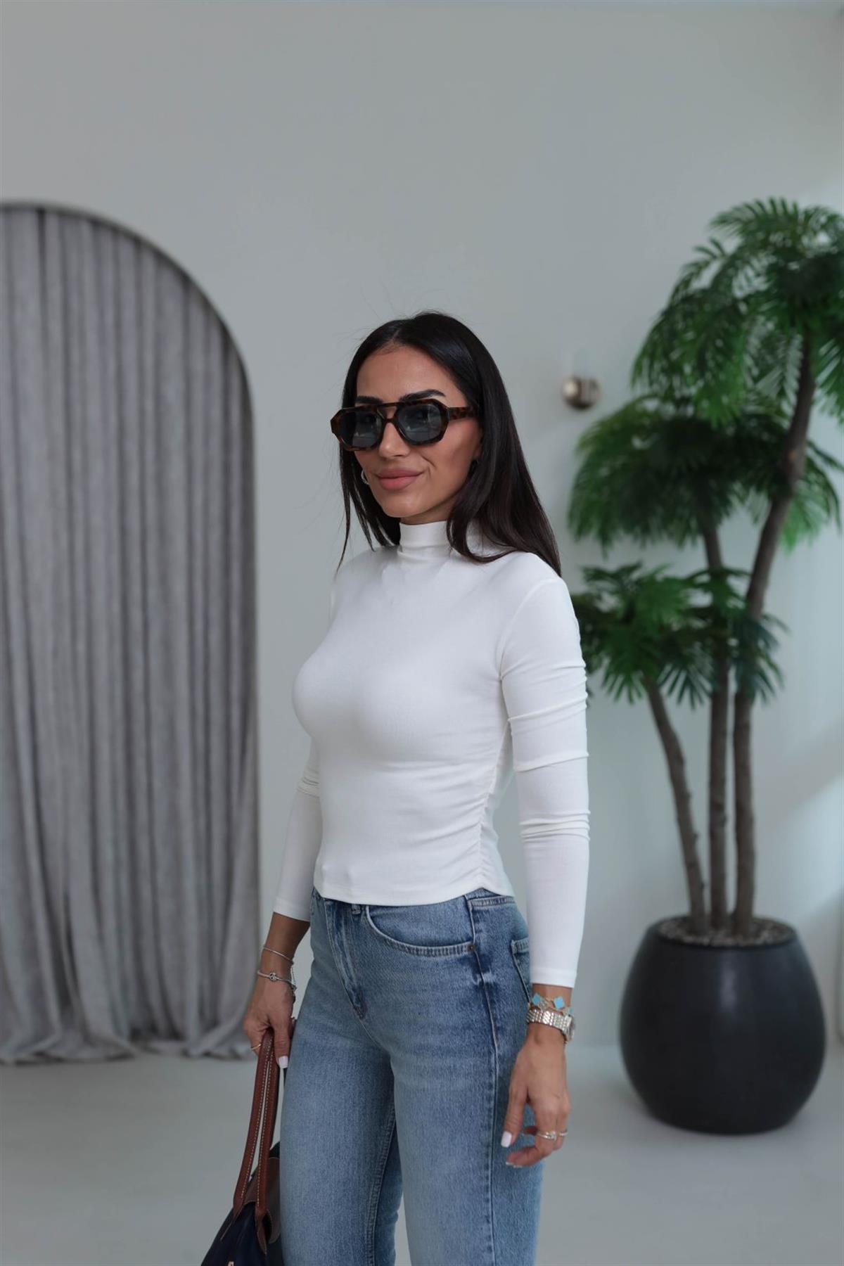 5048 Yandan Büzgülü Bluz EKRU