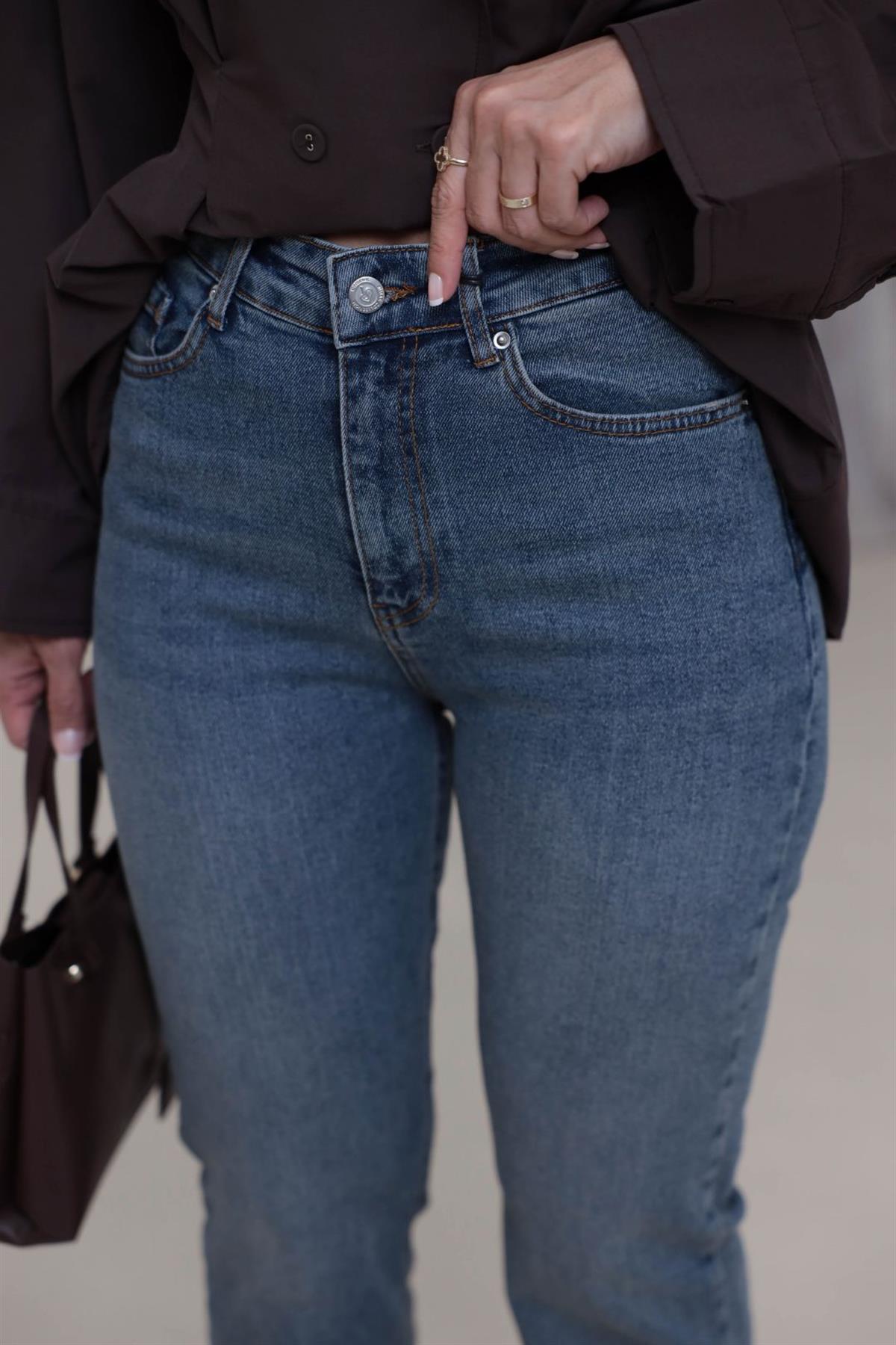 2006 Paça Kesikli Yüksek Bel Straight Jean TİNTLİ MAVİ