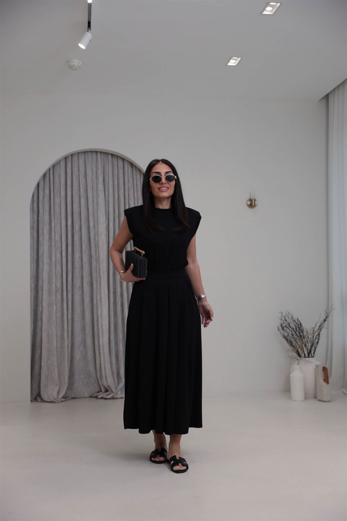 7150 Vatkalı Penye Bluz ve Pileli Etekli Takım SİYAH