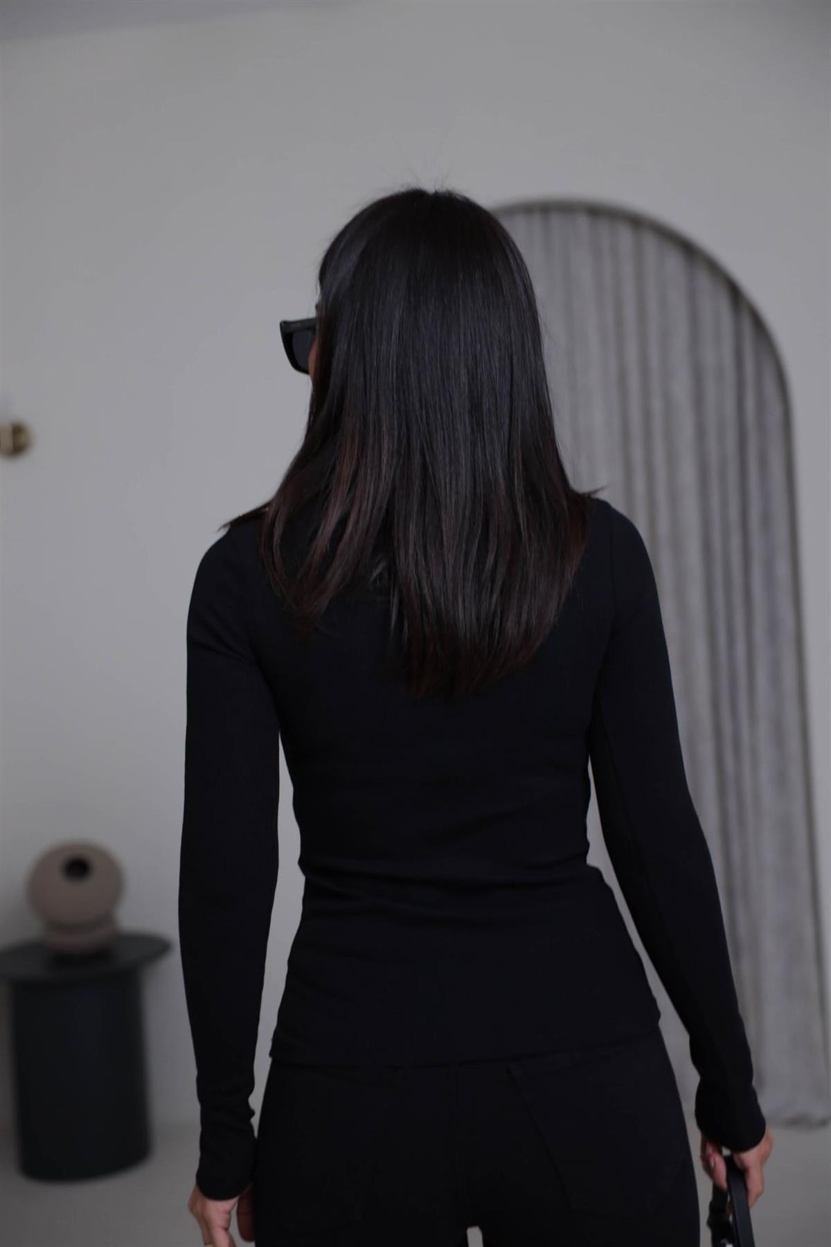 7245 Omzu Düğmeli Fitilli Bluz SİYAH