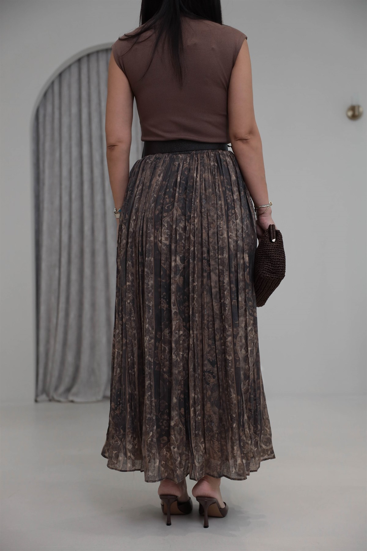 3374 Kemerli Pliseli Desenli Maxi Etek KAHVE