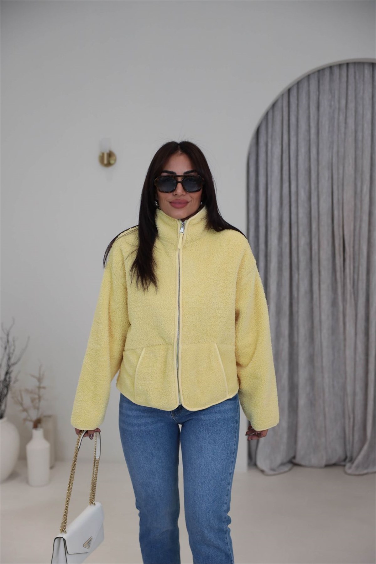 3236 Dik Yaka Önden Fermuarlı Peluş Mont SARI