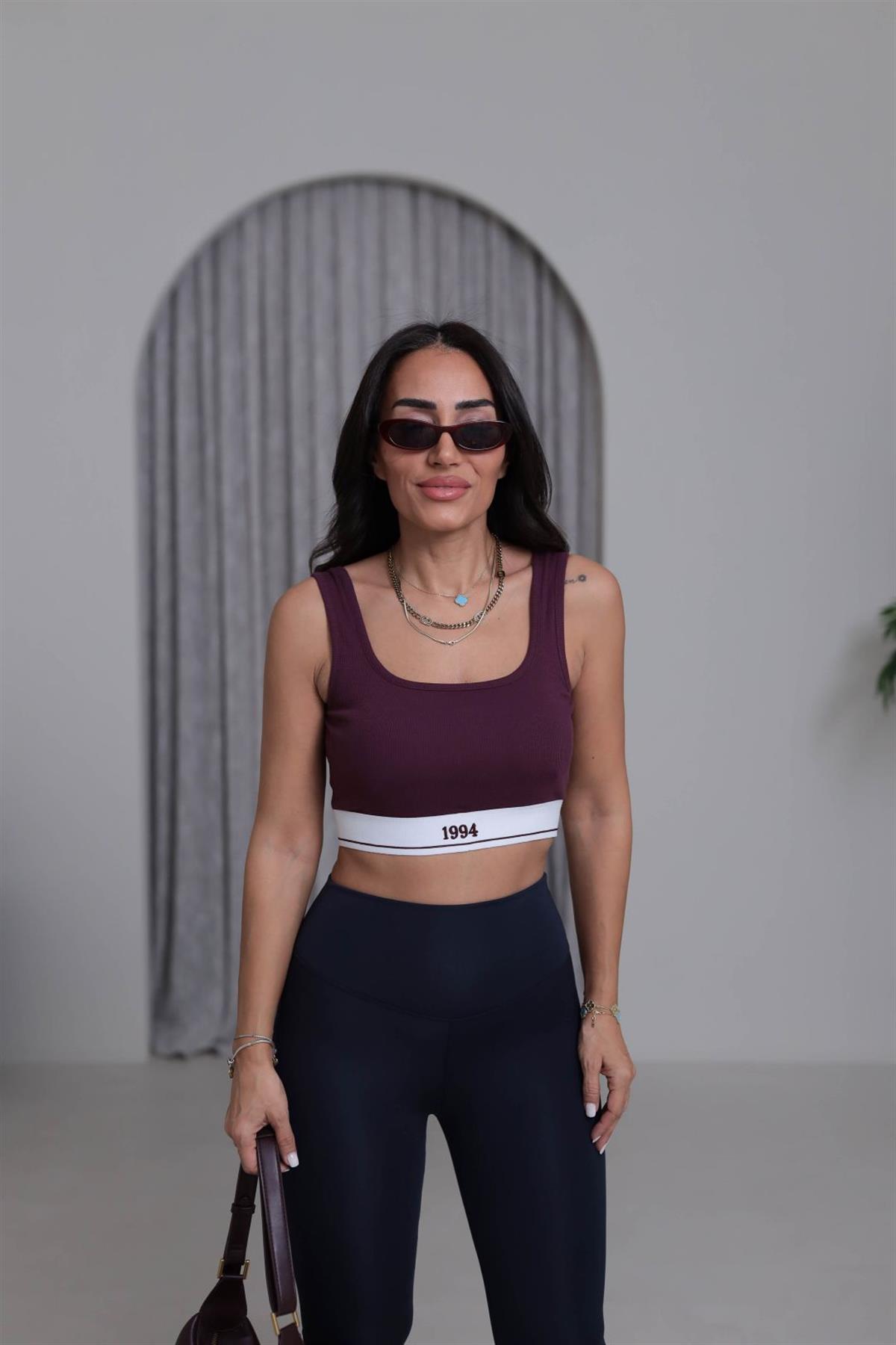 0784 Kalın Askılı Yazı Detaylı Kaşkorse Crop MÜRDÜM