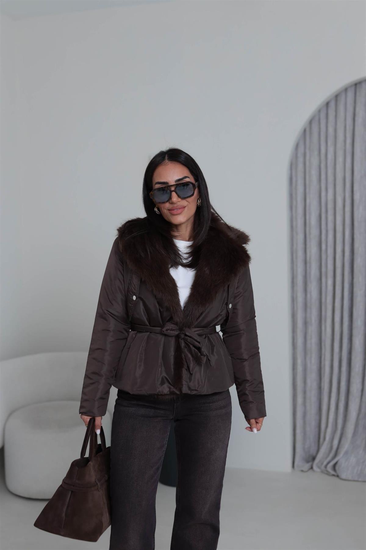 5885 Kürk Yakalı Kuşaklı Şişme Mont KAHVE