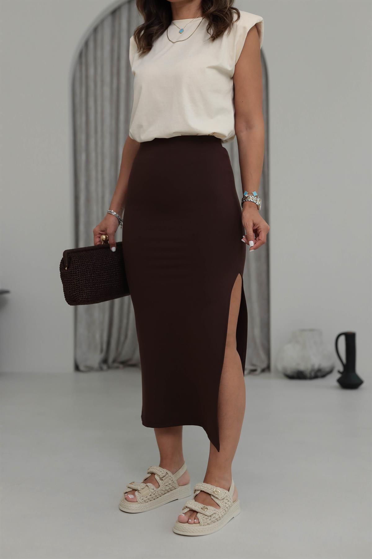 4861 Uzun Yırtmaçlı Modal Etek KAHVE