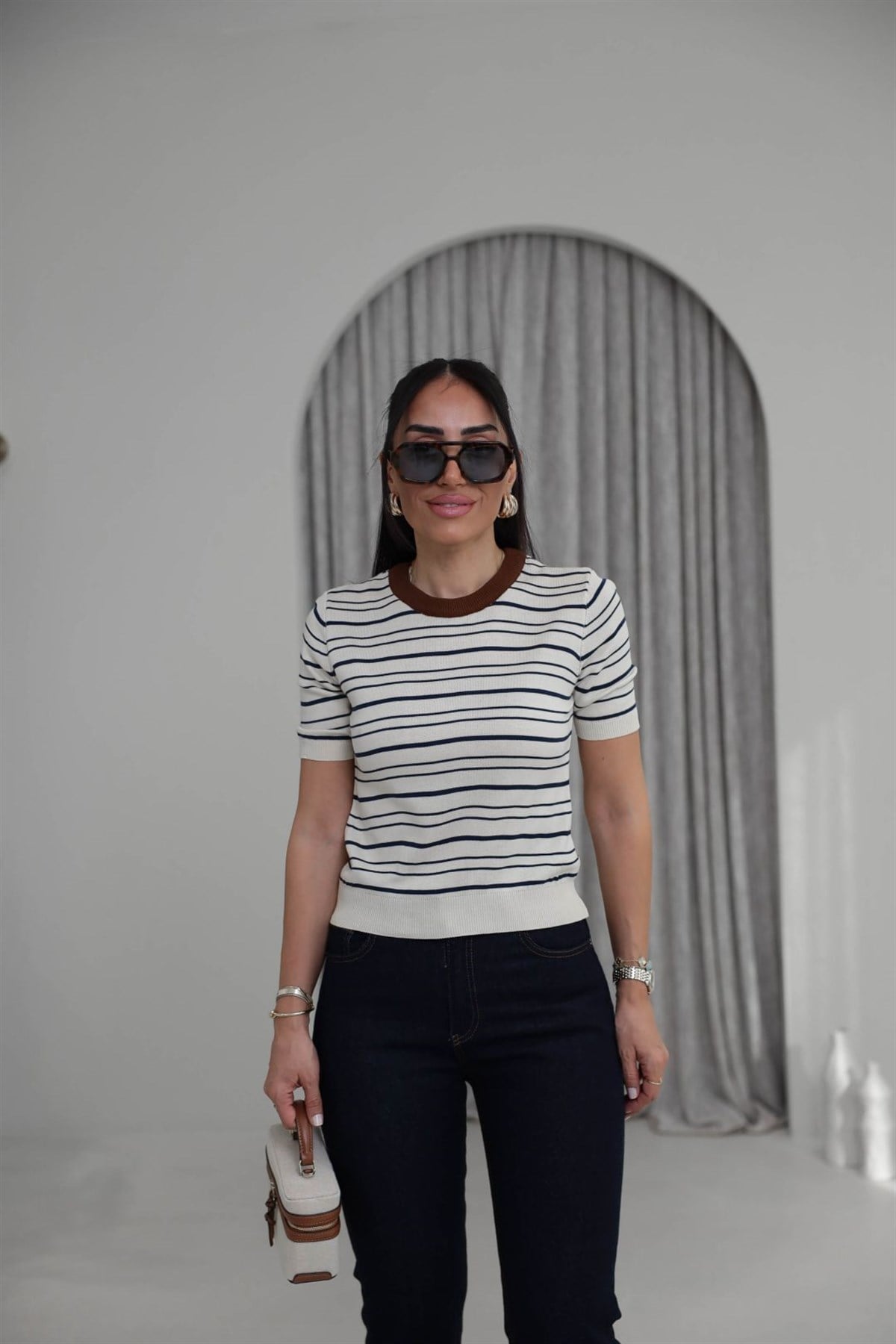 1763 Kısa Kol Çizgili Triko Bluz KREM