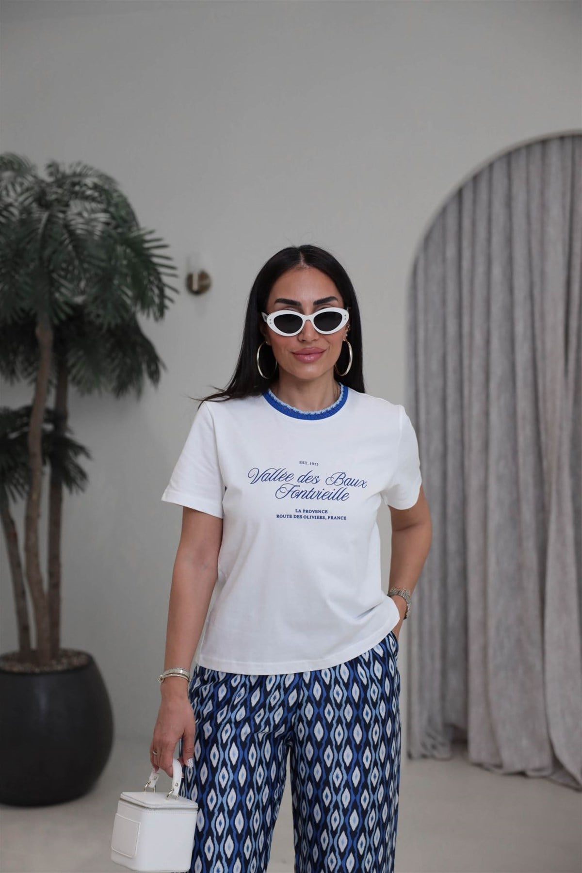 1843 Yakası Örgü Detaylı Yazılı Tshirt LACİVERT