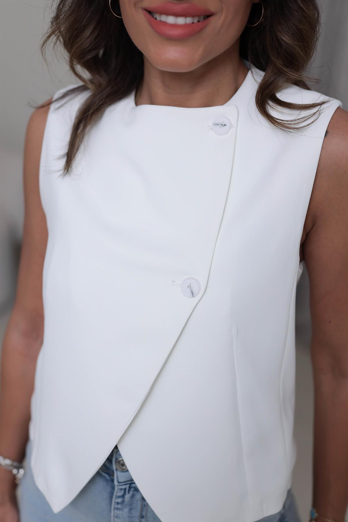 6832 Asimetrik Kesim Çift Düğmeli Double Yelek BEYAZ