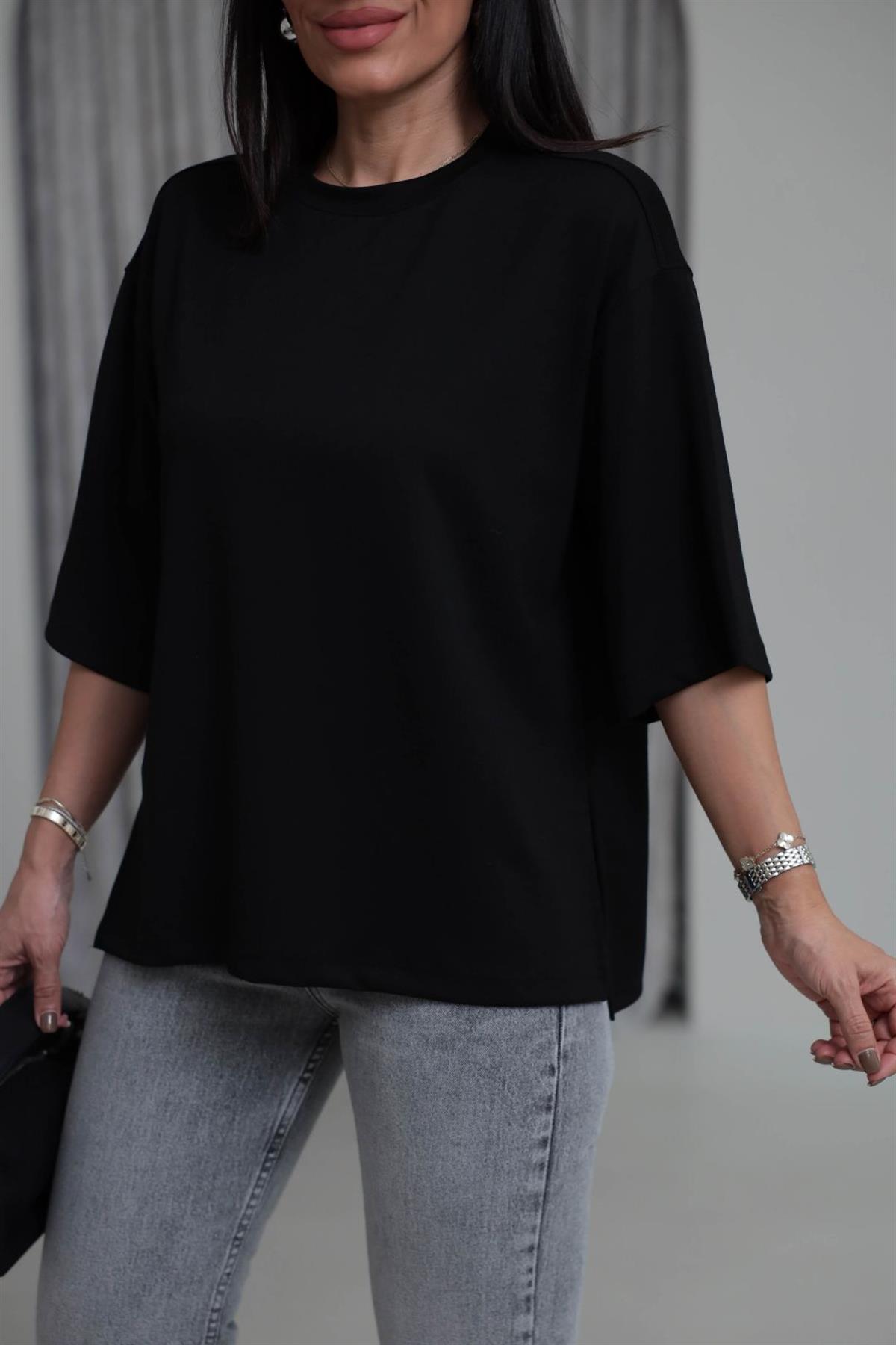 1066 Yanları Yırtmaçlı Bisiklet Yaka Modal Tshirt SİYAH