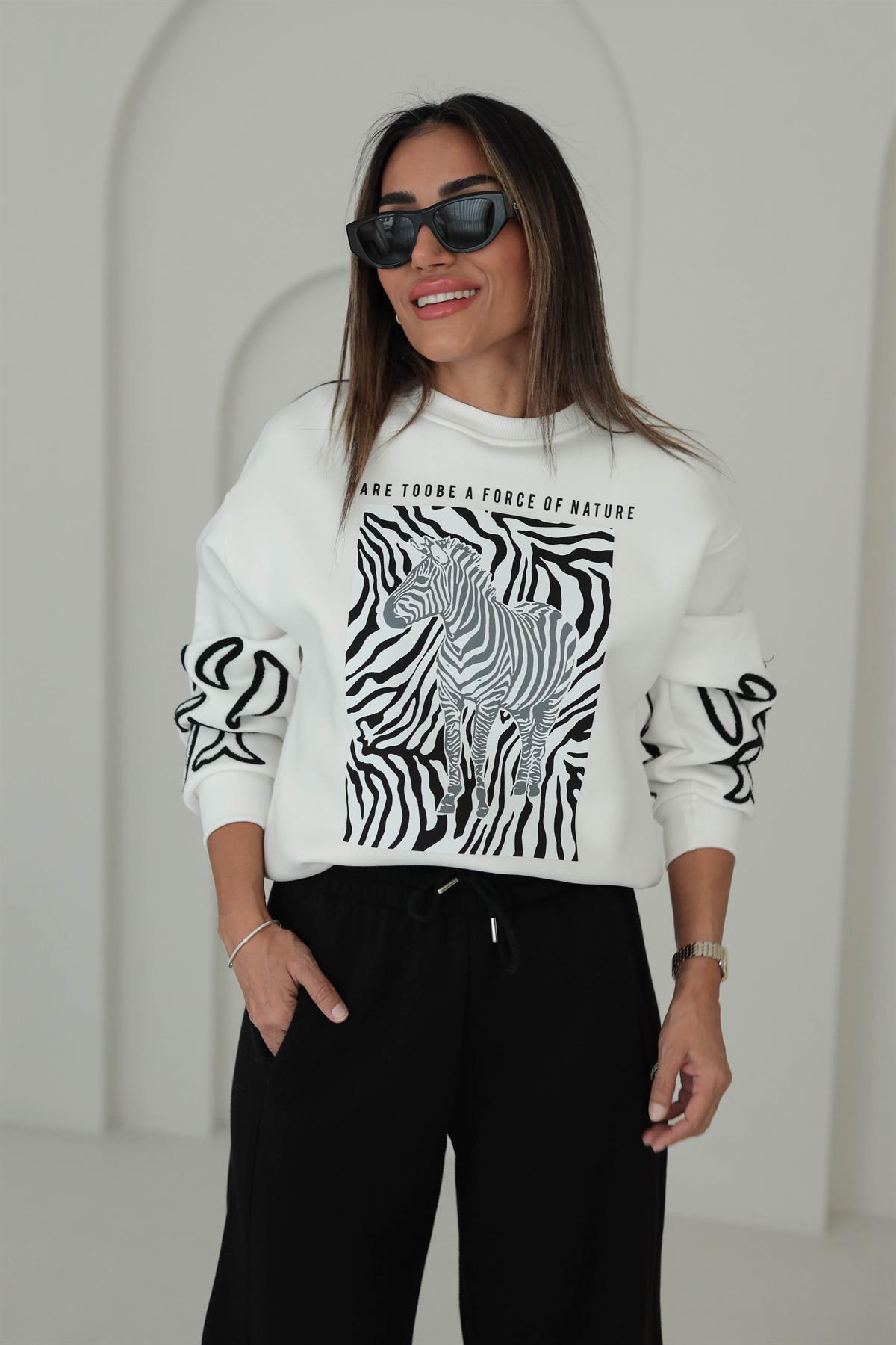 5591 Zebra Baskılı İşlemeli Sweatshirt