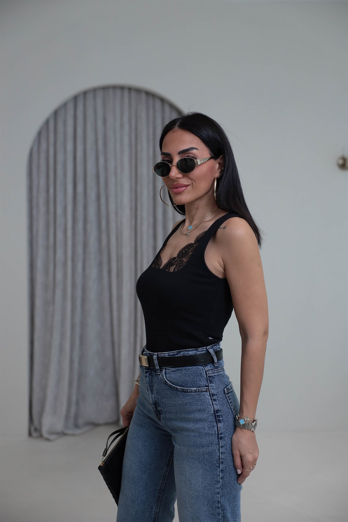 1677 Kare Yaka Dantel Detaylı Çift Kat Atlet SİYAH