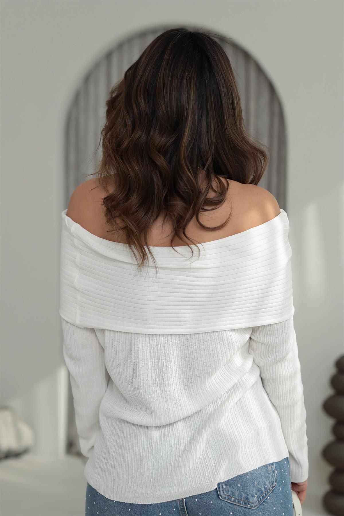 0340 Madonna Yaka Fitilli Mevsimlik Triko EKRU