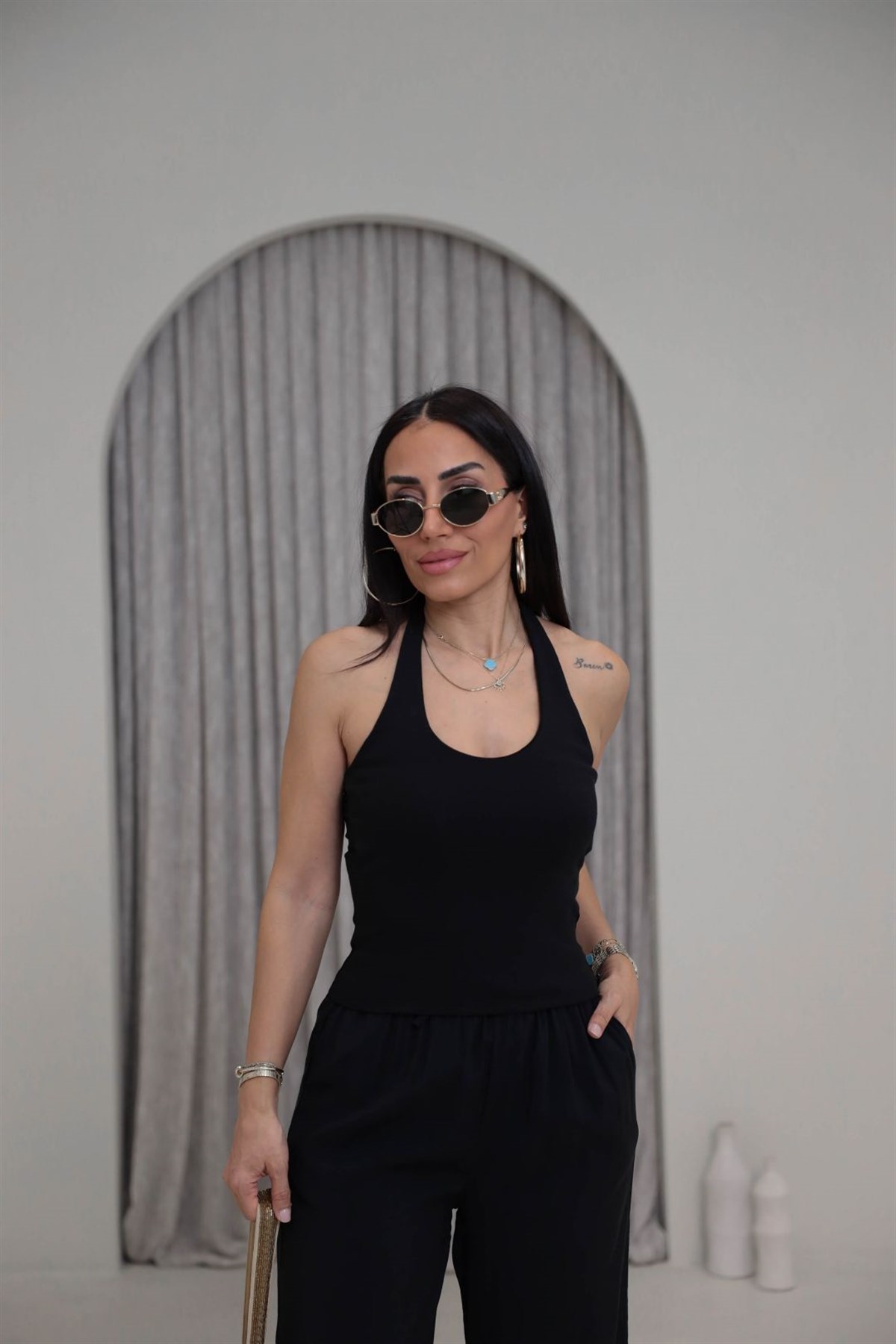 1052 Boyundan Geçmeli Pamuklu Top SİYAH