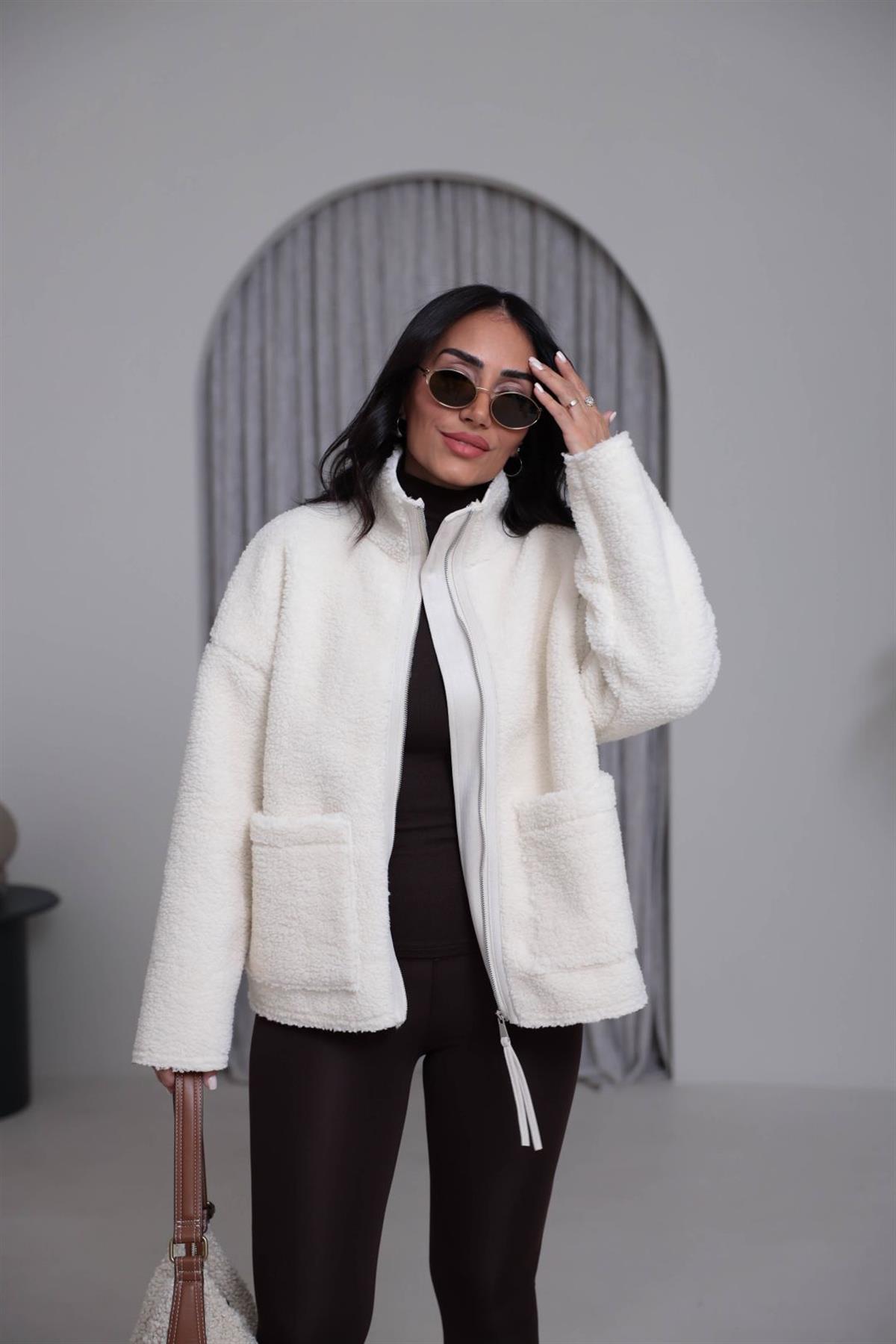 2895 Dik Yaka Fermuarlı Teddy Mont EKRU