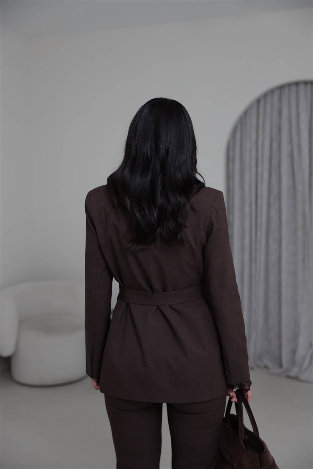 0310 Kemerli Ceketli Pantolon Takım KAHVE