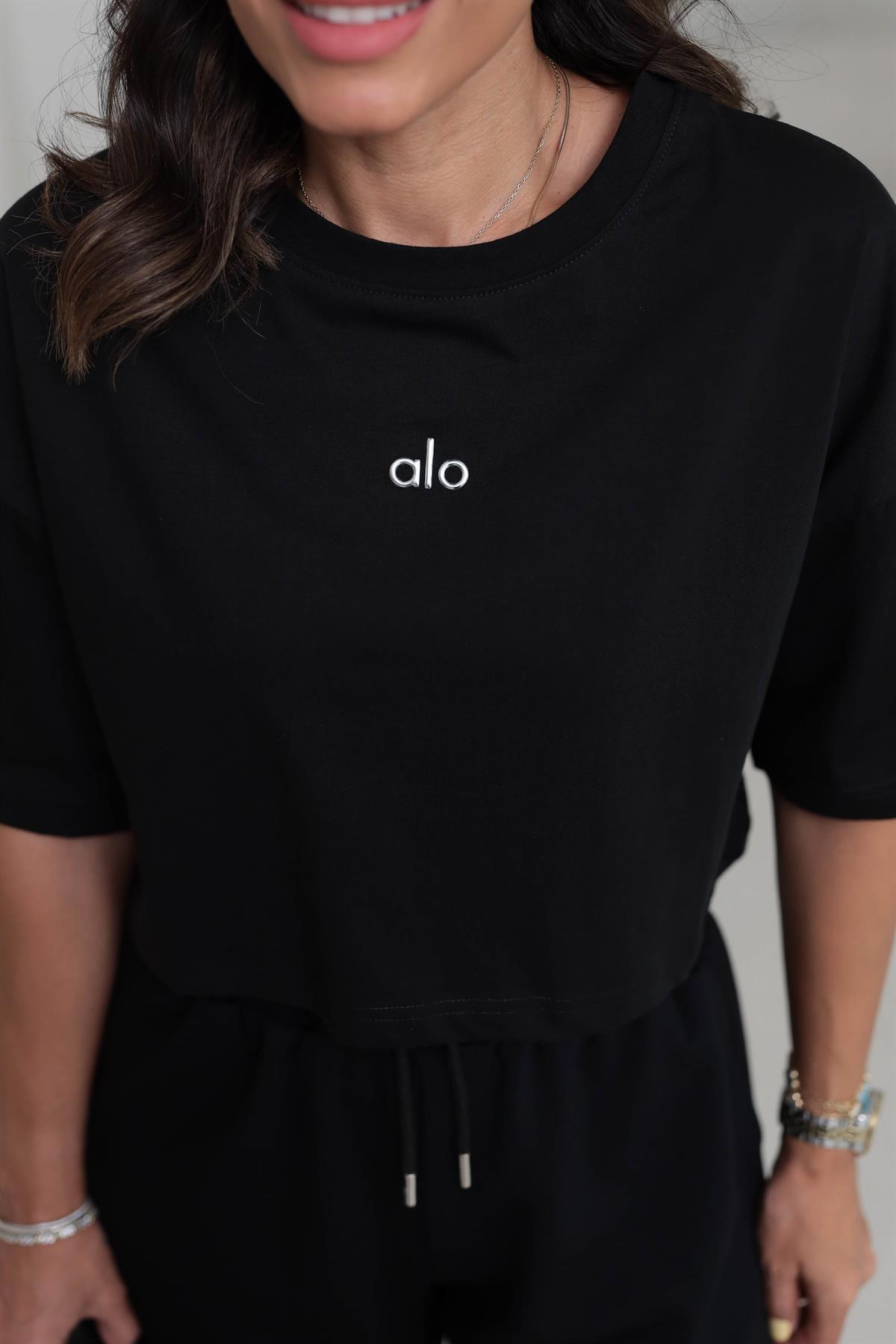 8510 Gümüş Yazı Baskılı Crop Oversize Tshirt SİYAH