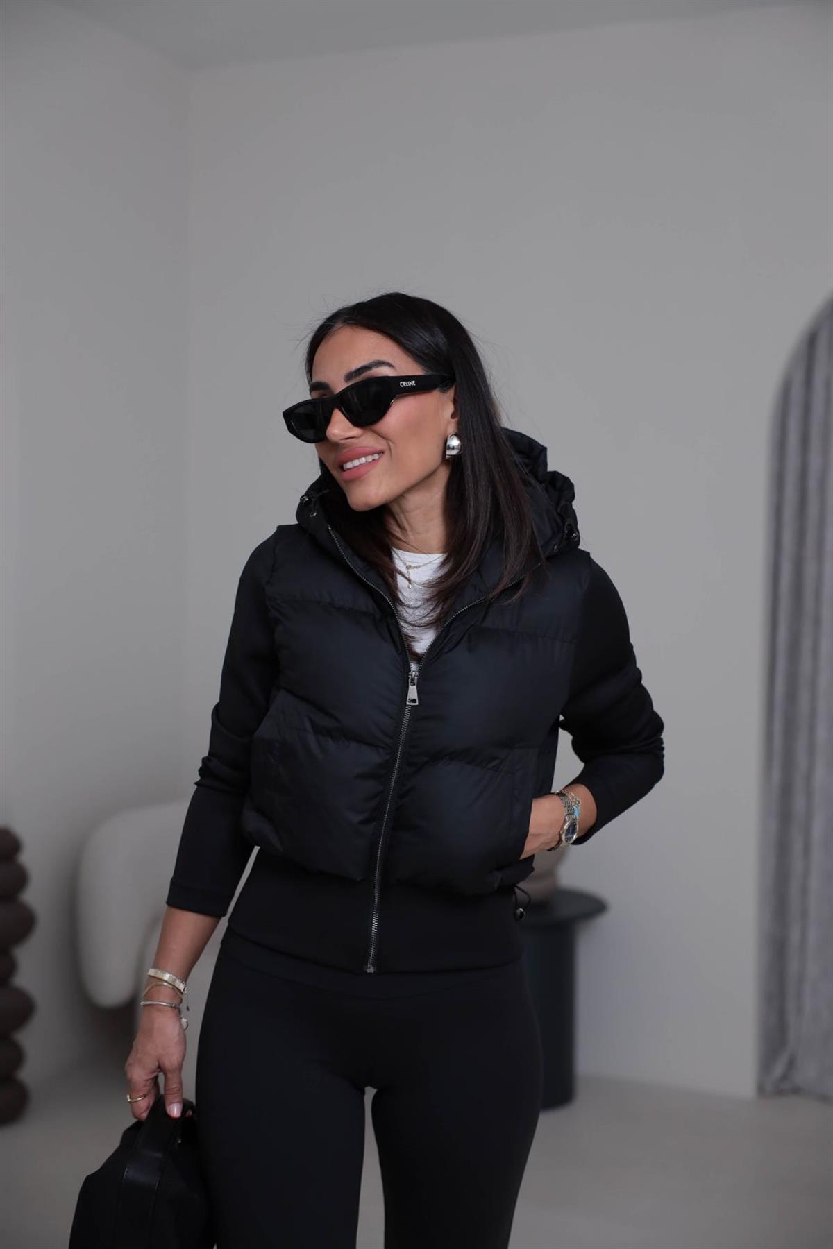 2879 Kol Garnili Kapşonlu Şişme Mont SİYAH