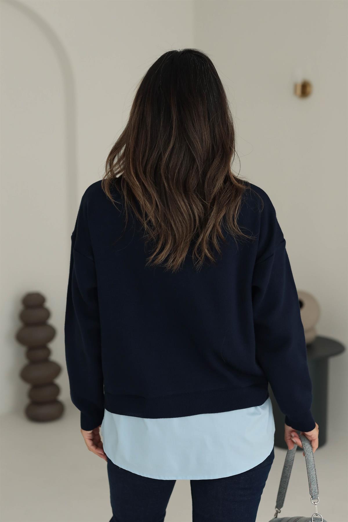 0050 Gömlek Detaylı Triko