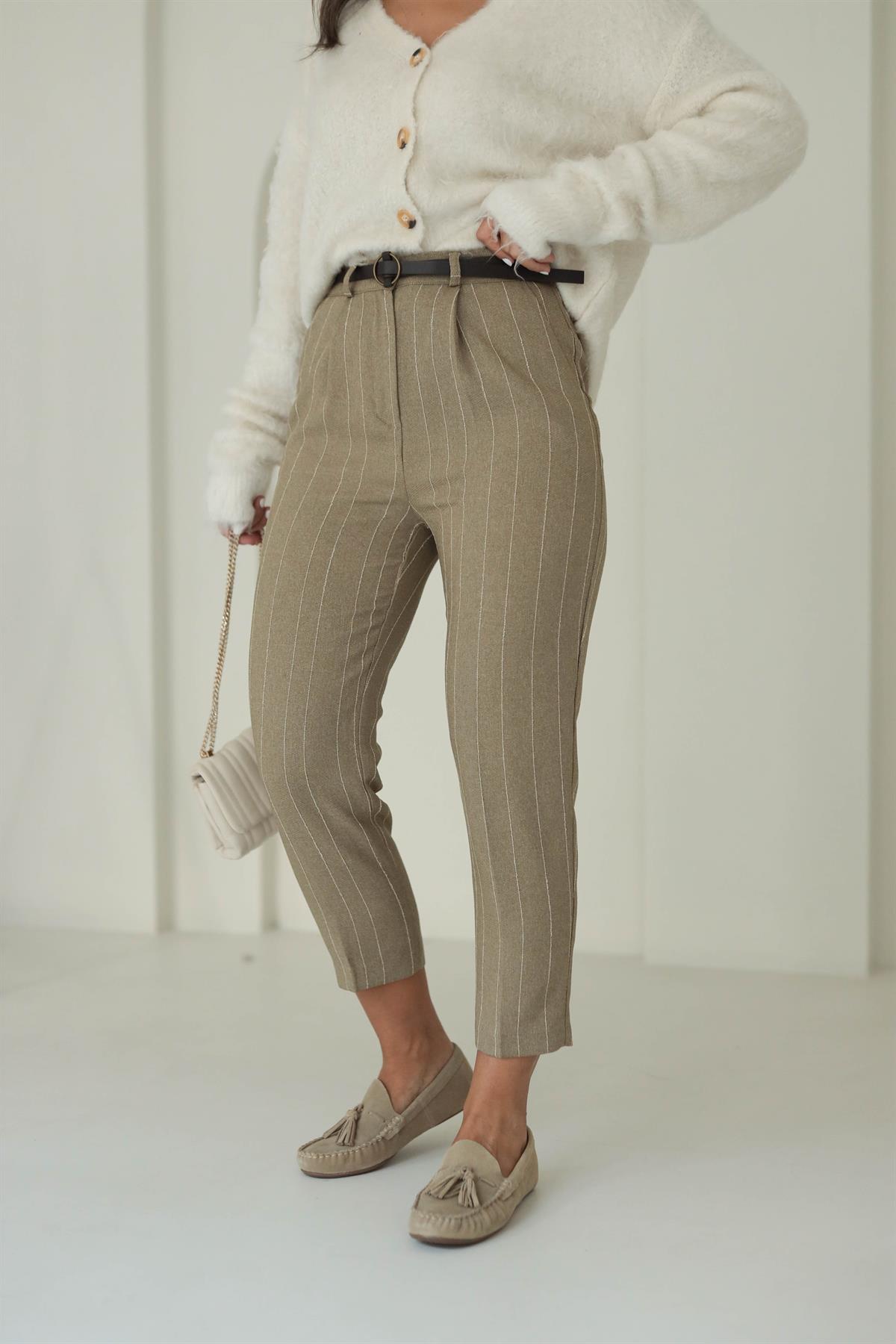 0262 Bel Lastikli Çizgili Kemerli Havuç Pantolon