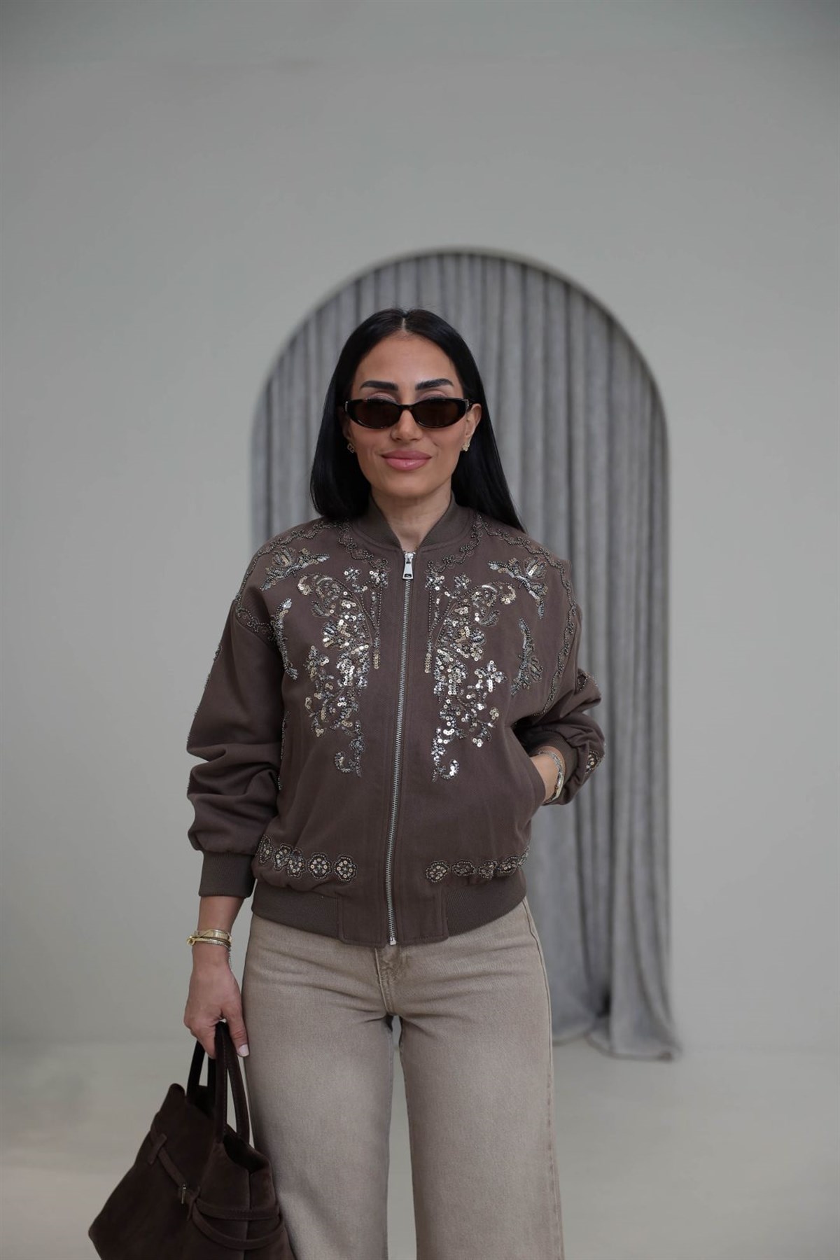9928 Pul ve Boncuk İşlemeli Bomber Ceket KAHVE