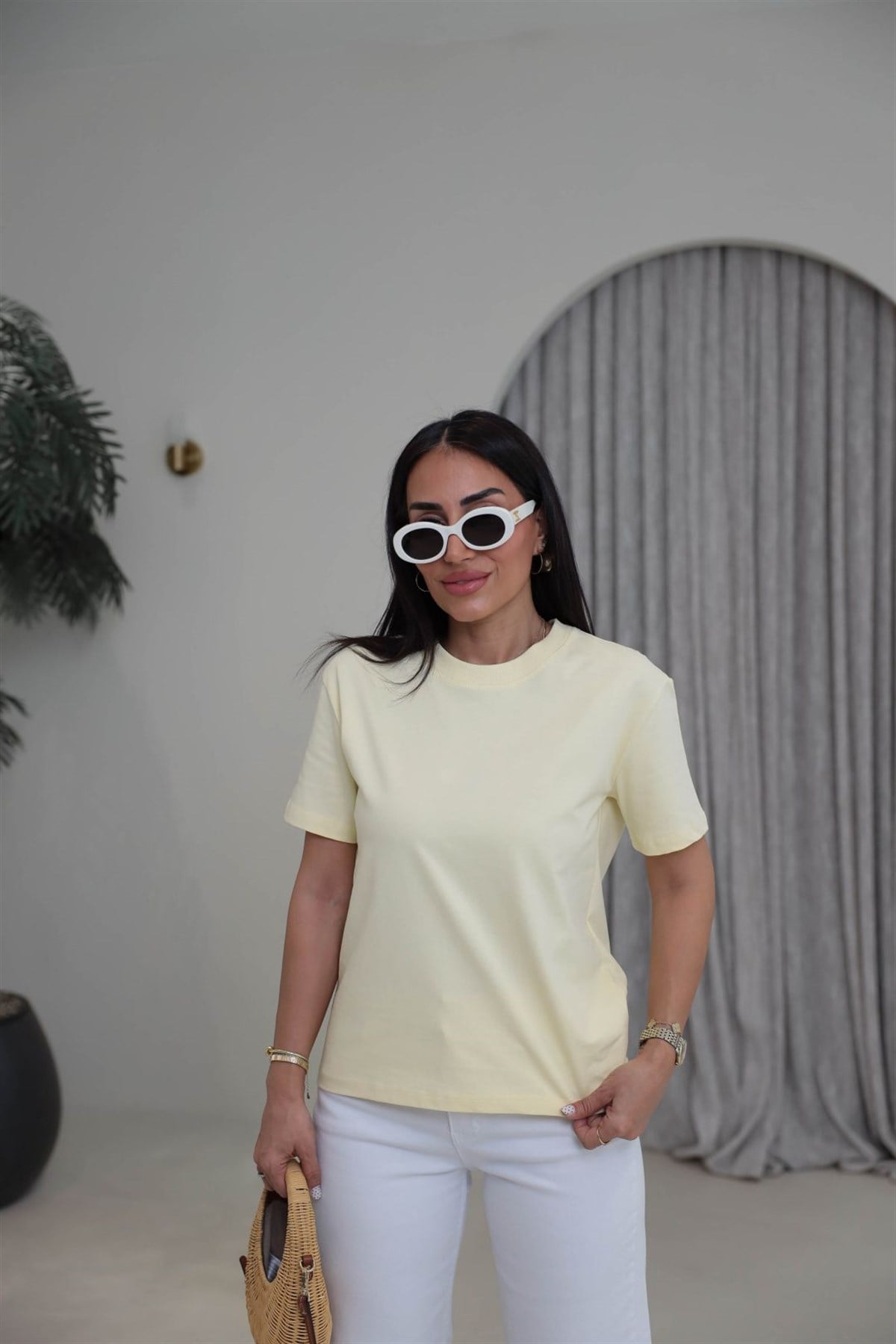 0312 Dekoratif Dikişli Pamuklu Tshirt AÇIK SARI