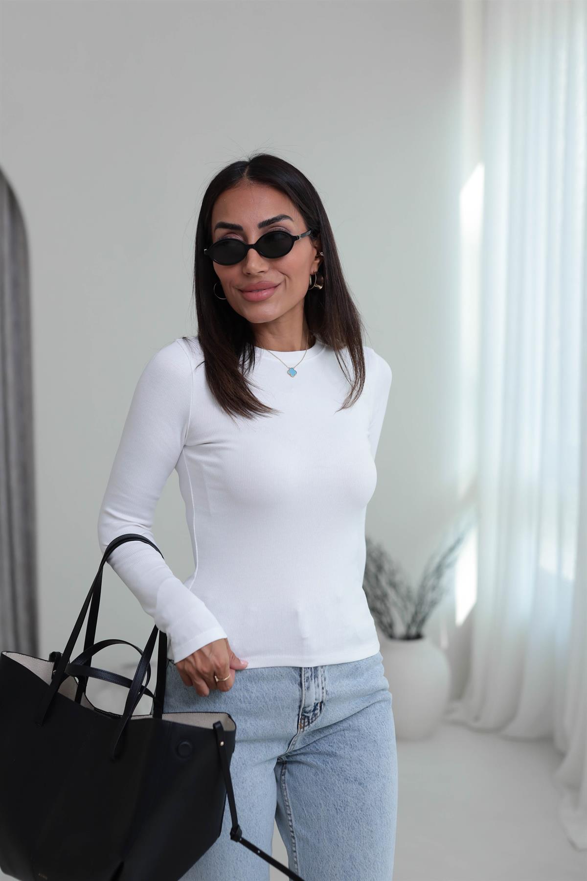 4564 Bisiklet Yaka Basic Pamuklu Bluz EKRU