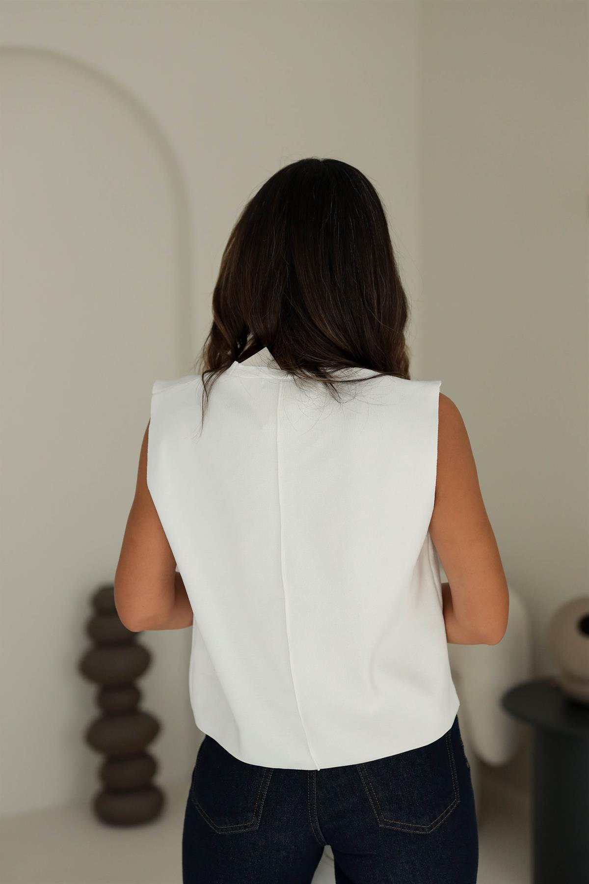 4448 Dört Düğmeli Rahat Triko Yelek EKRU