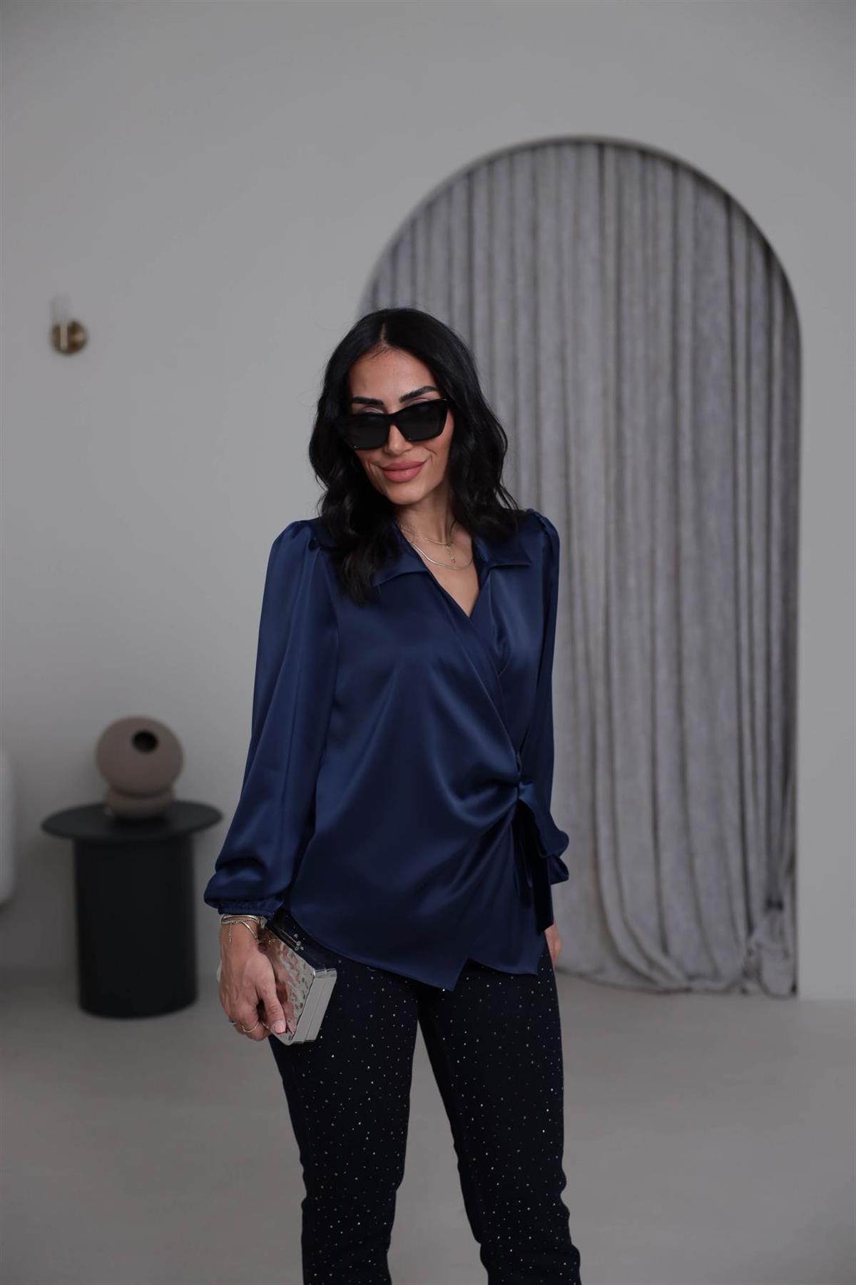 K0132 Kruvaze Yaka İpek Saten Gömlek Bluz LACİVERT